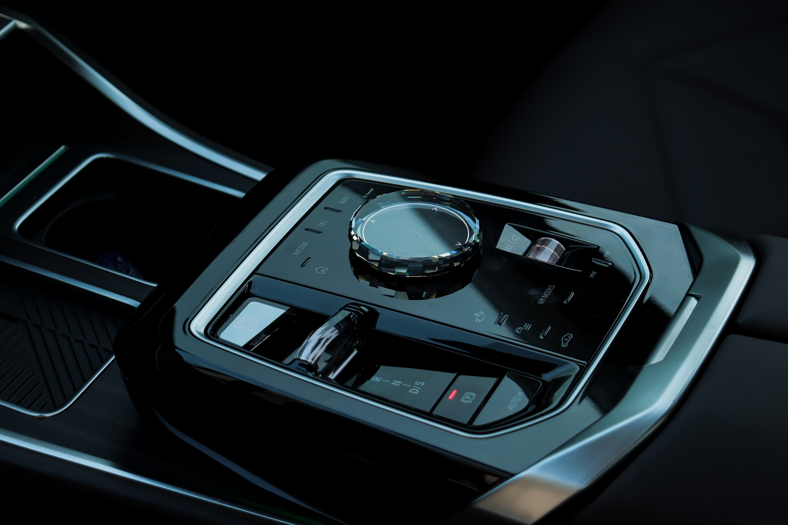 Автомобили. Репортажный, портретный, студийный и автомобильный фотограф в городе Алматы, Талгар и Иссык — Занорин Артем