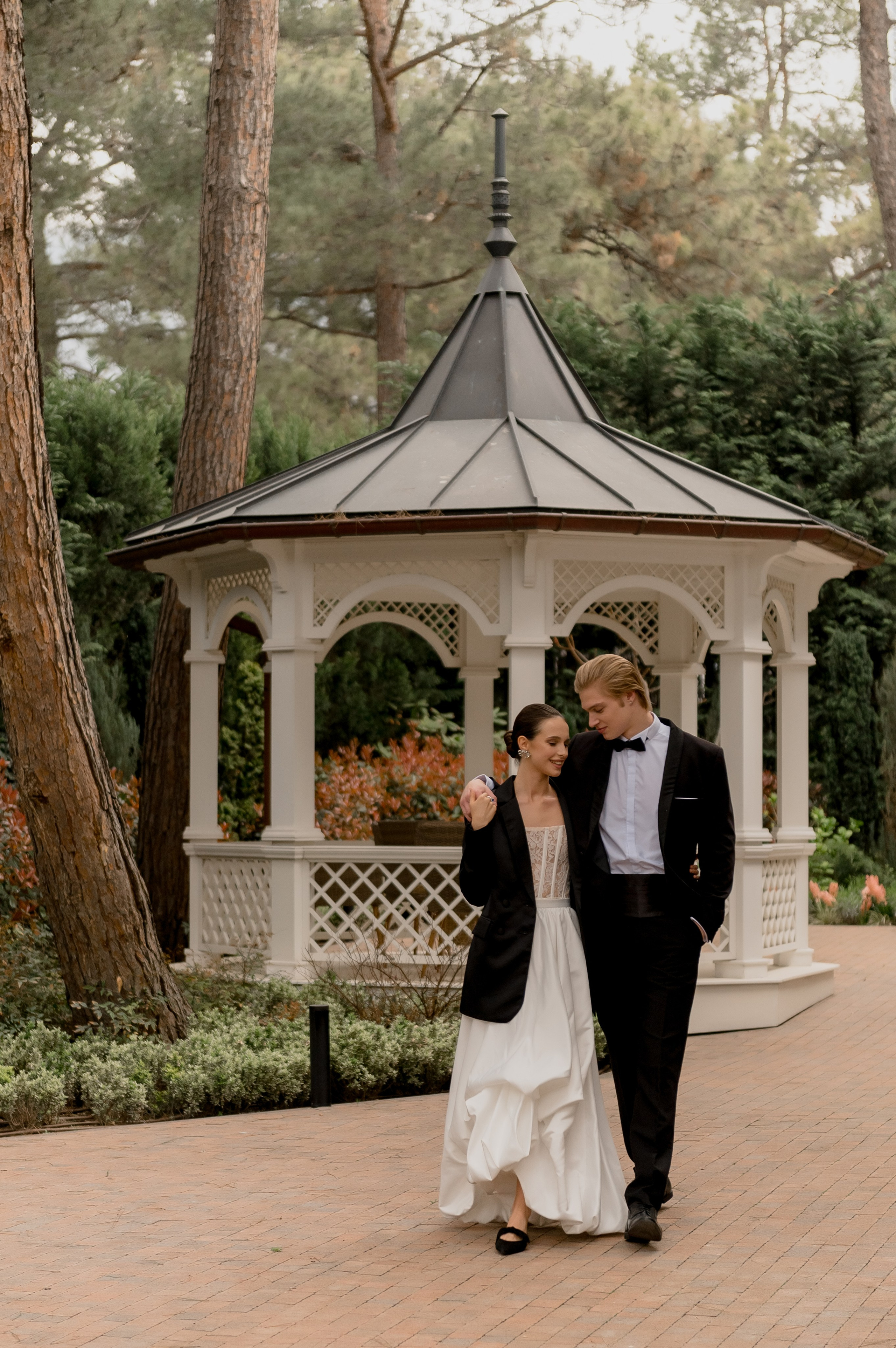 Виктор и Елена. Главная