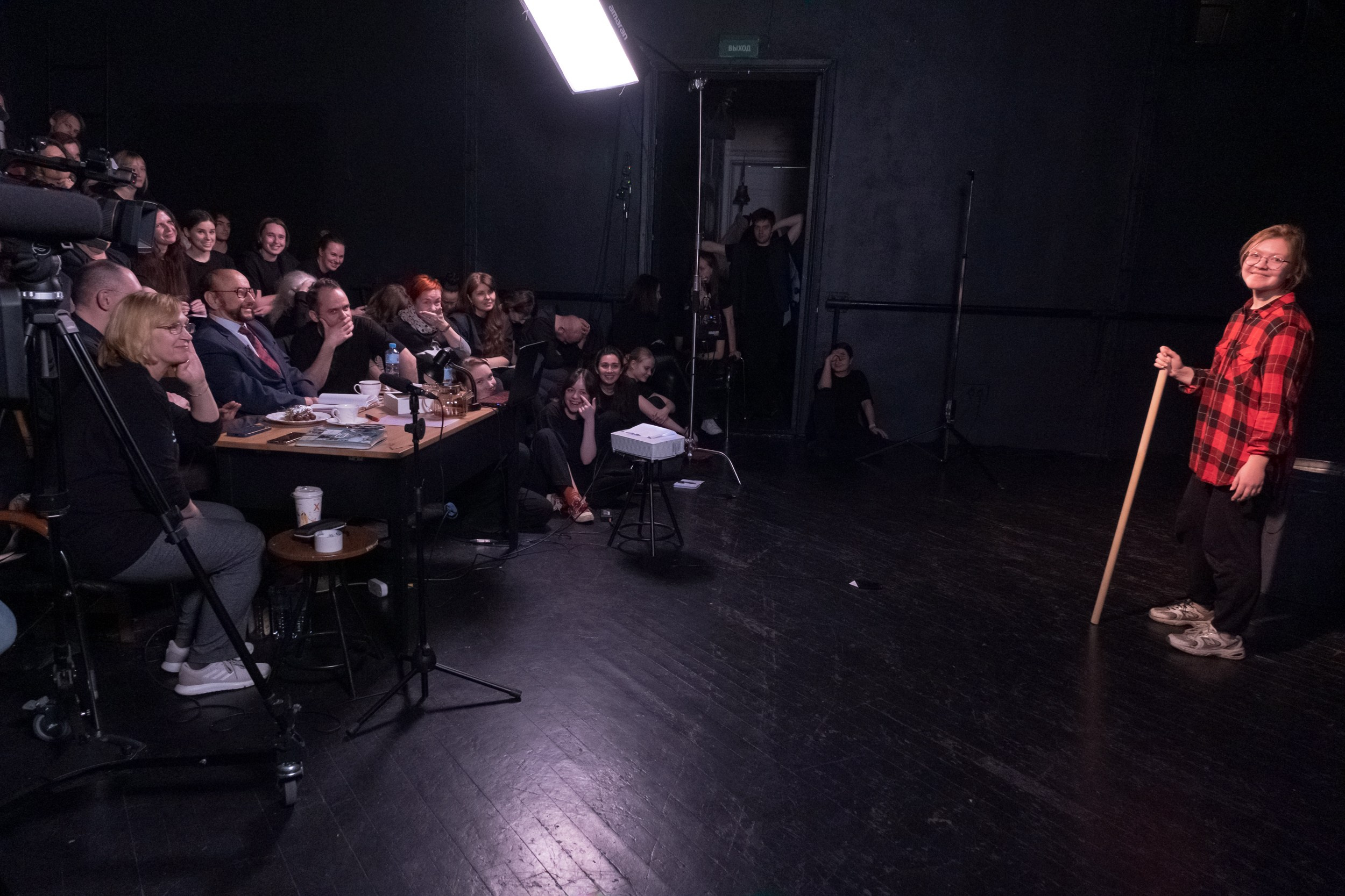 Видеокнига этюдного метода Вениамина Михайловича Фильштинского для социально-художественных проектов. Фотограф в Санкт-Петербурге и Москве Юлия Паршакова