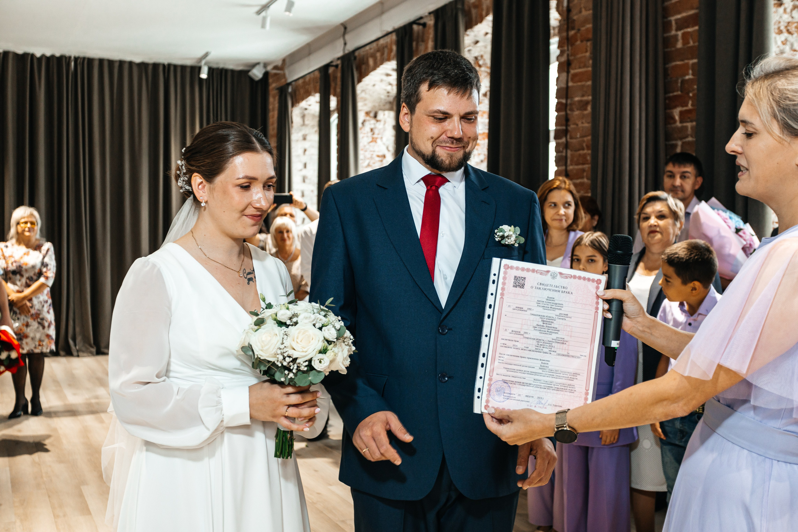 Счастье в моментах. Александр Оношкин. Свадебный фотограф в Екатеринбурге