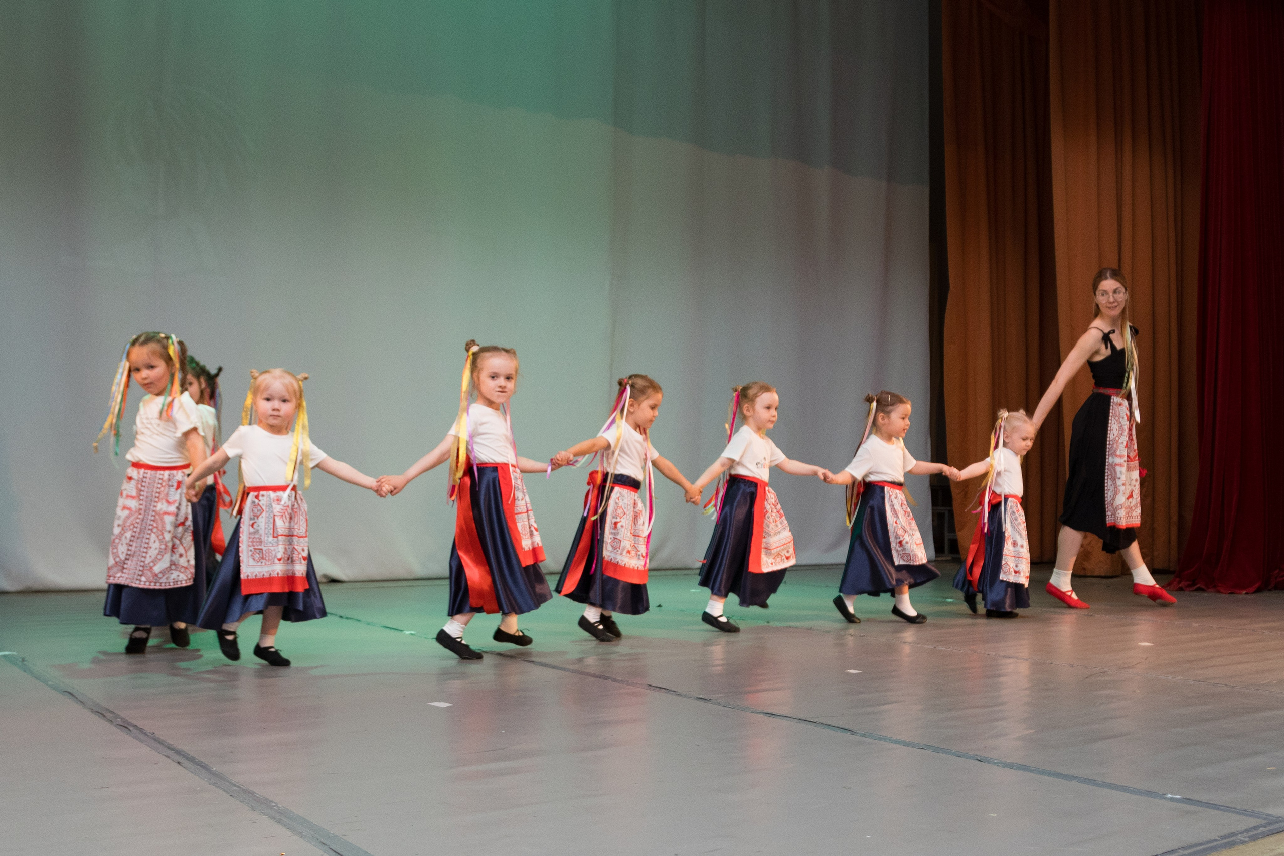 Большой концерт маленьких танцоров. Детский и контент фотограф Надя Волкова Санкт-Петербург