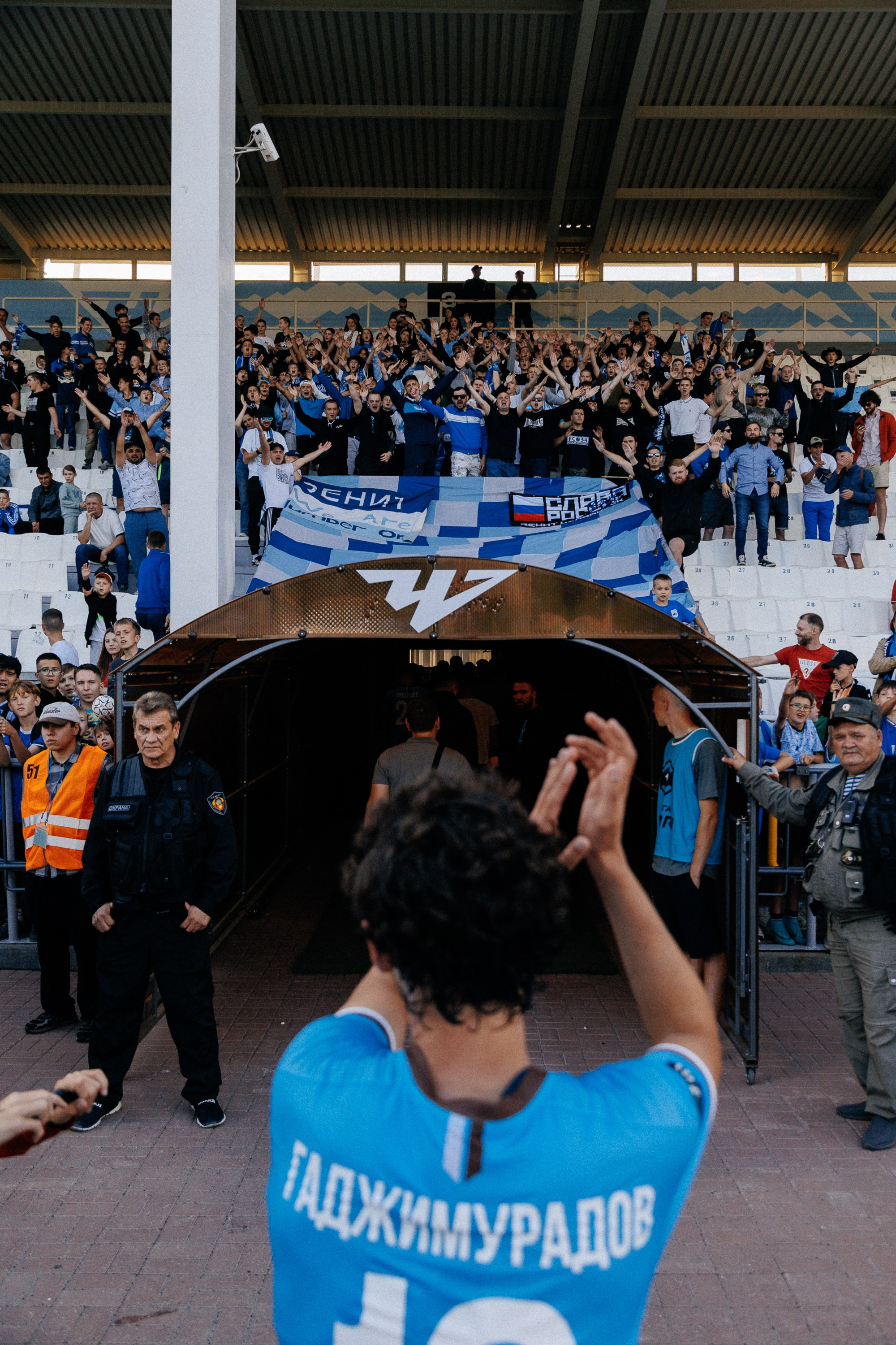 ФК ЧЕЛЯБИНСК Х ФК ВОЛГА. Репортажный фотограф Макс Брагин