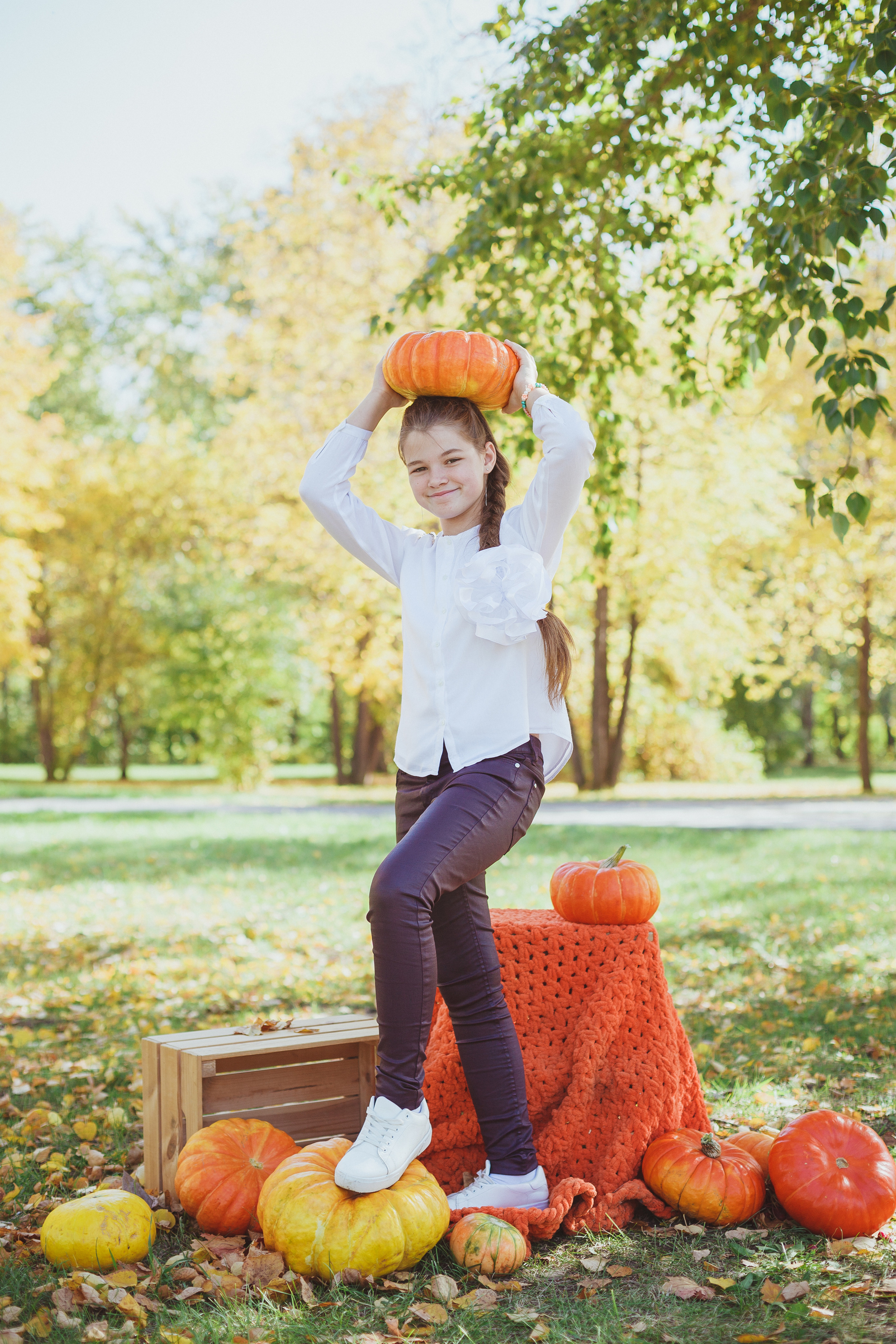 Школьная фотосессия на 31 августа. 1,2,3 сентября. Портреты детей 4-6 штук. Групповые общие 2-5 шт. Цена 450р. (1). Семейный и детский фотограф в Сухом Логу Ольга Кайгородова