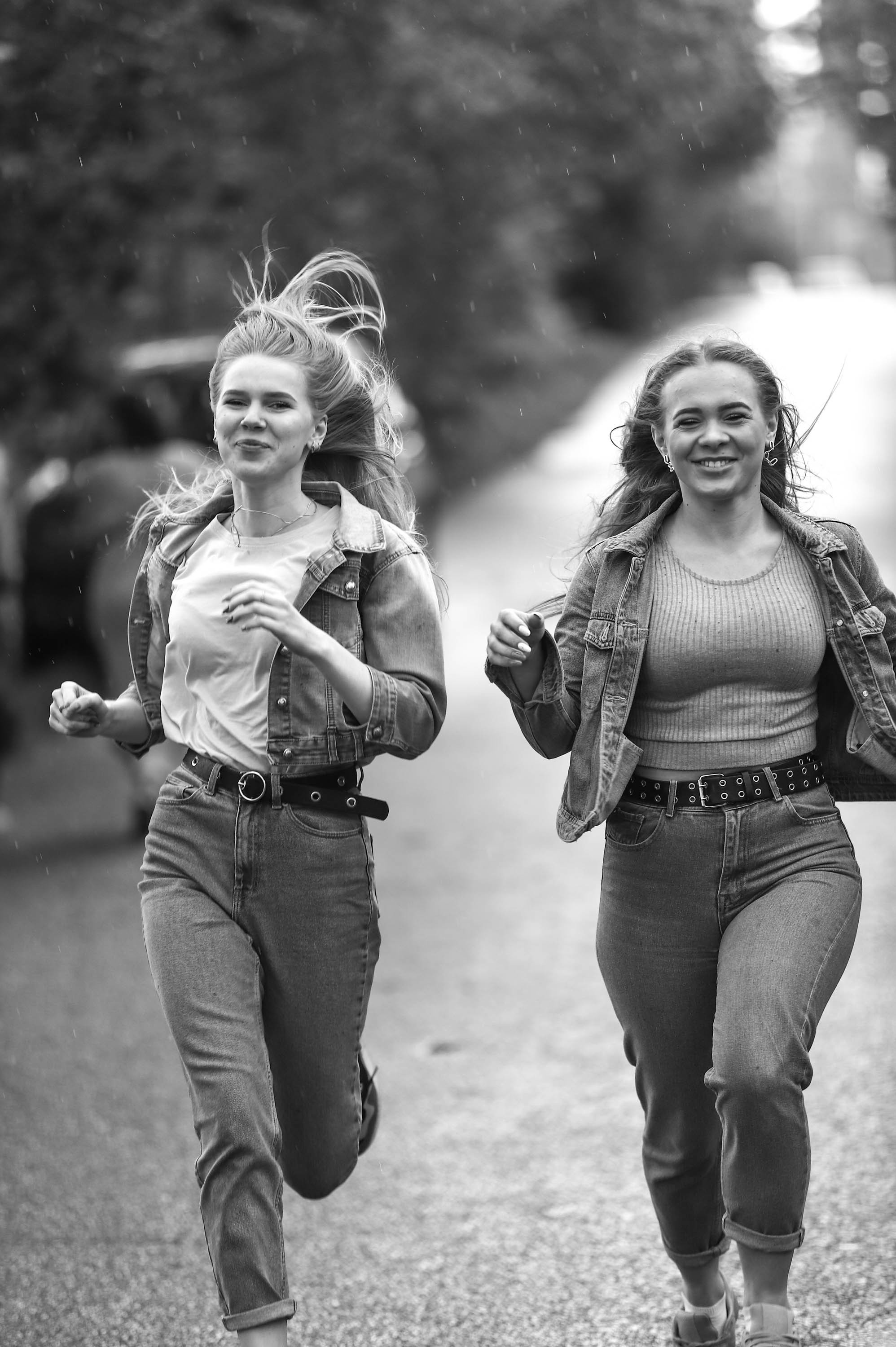 Сестренки-подружки. Фотограф — художник в Москве Васильева Юлия