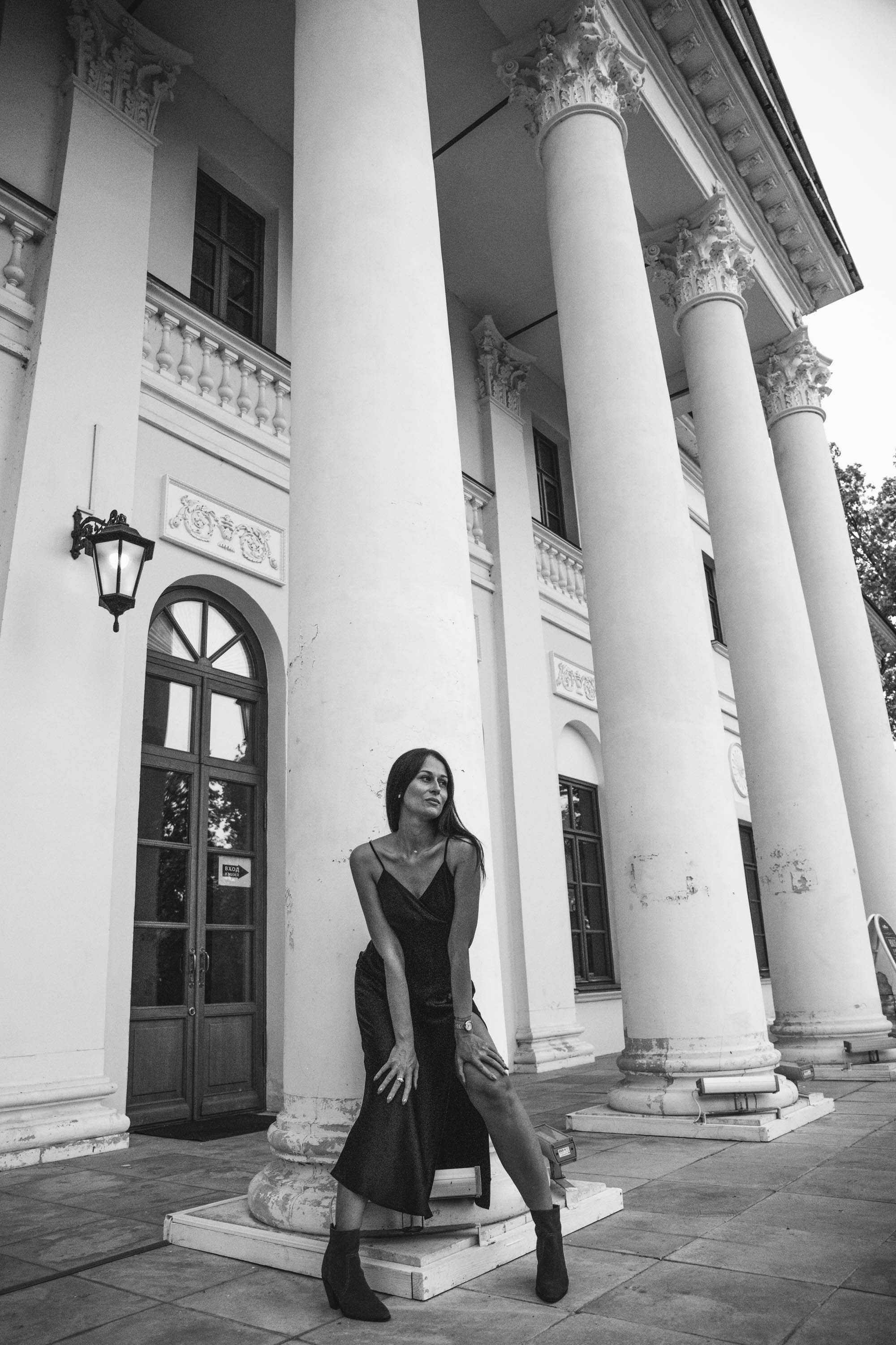 Екатерина в Остафьево. Фотограф — художник в Москве Васильева Юлия