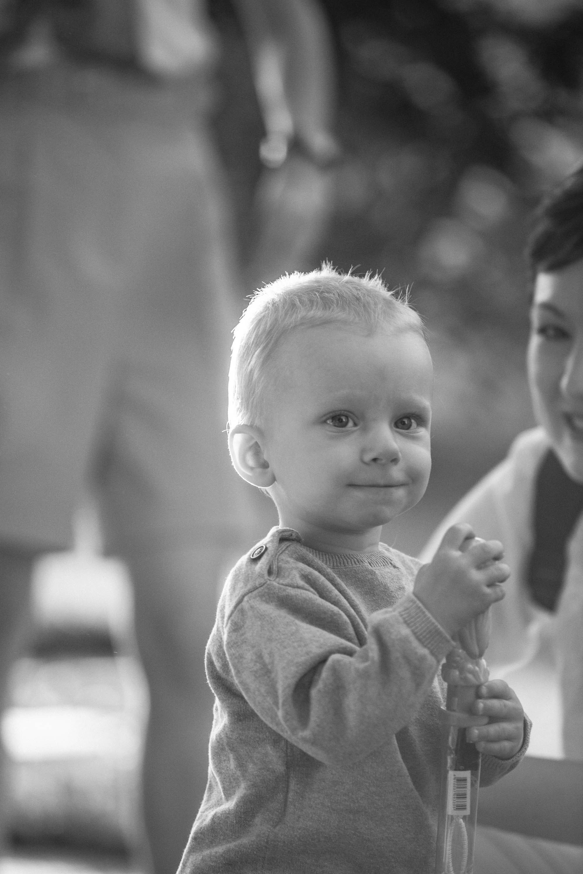 Малыши (первое знакомство). Фотограф — художник в Москве Васильева Юлия