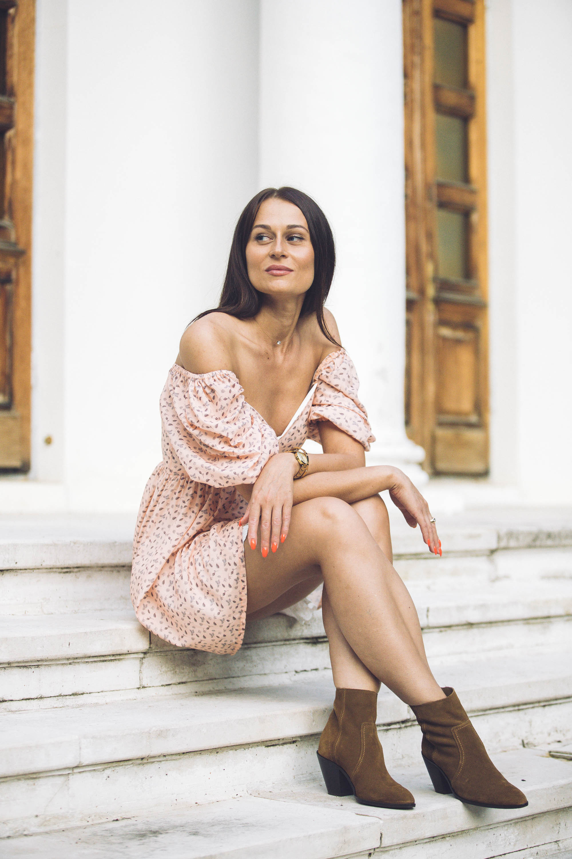 Екатерина в Остафьево. Фотограф — художник в Москве Васильева Юлия