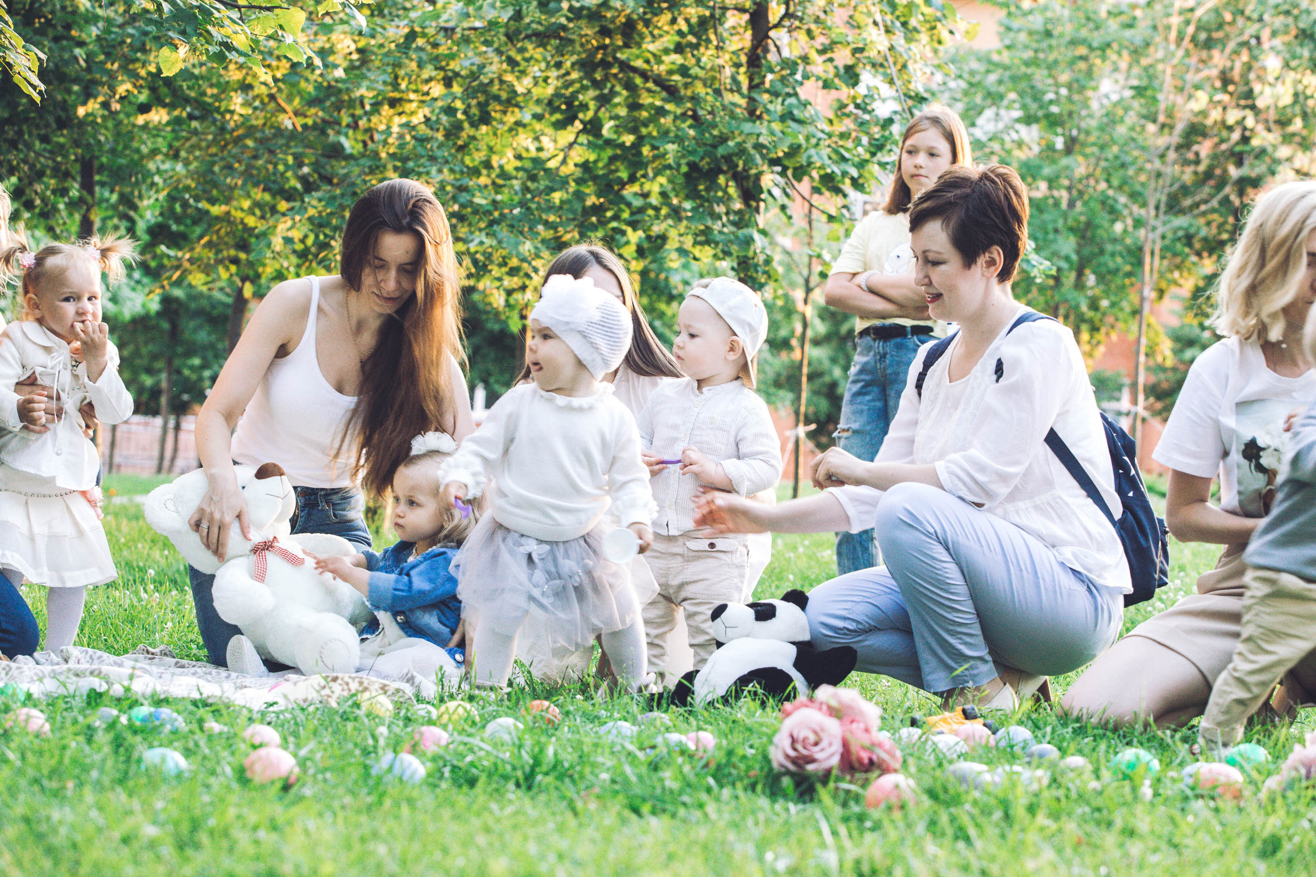 Малыши (первое знакомство). Фотограф — художник в Москве Васильева Юлия