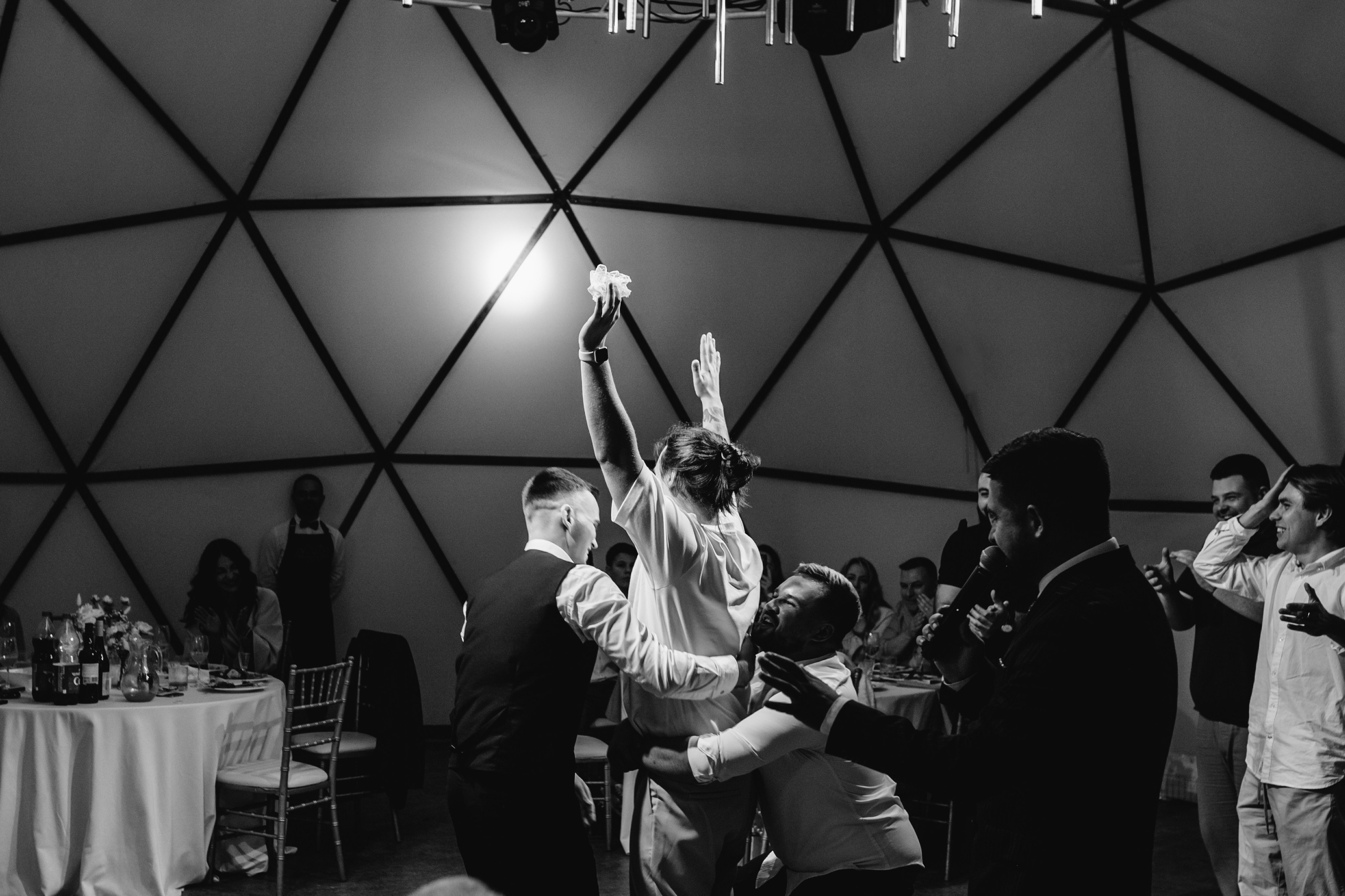 ANONS. Мария — Свадебный фотограф