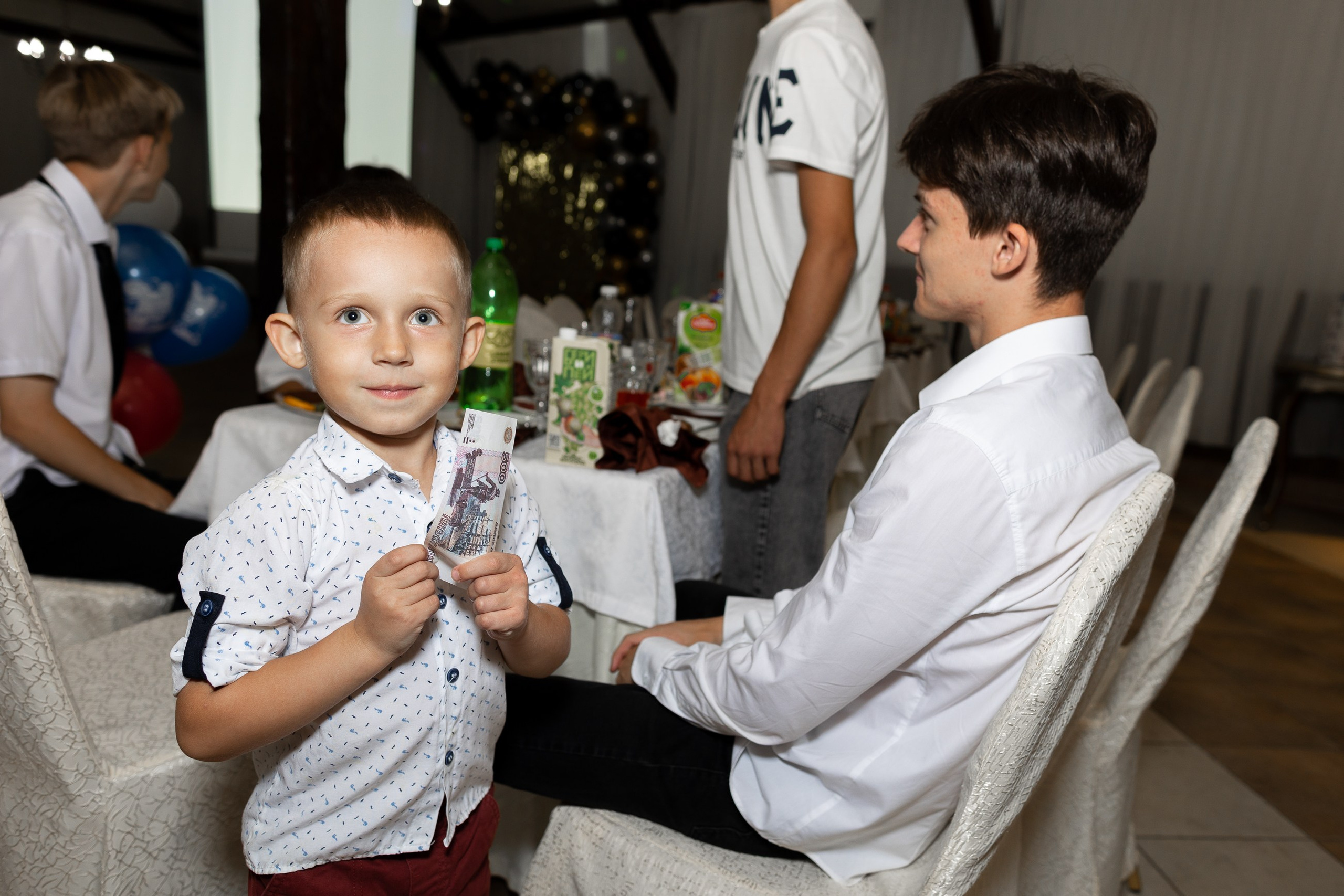 Выпускной, банкетный зал «Ветловье» | Фото. Фото и видеосъемка любых мероприятий в городе Краснодаре и Краснодарском крае. Щеколдин Антон