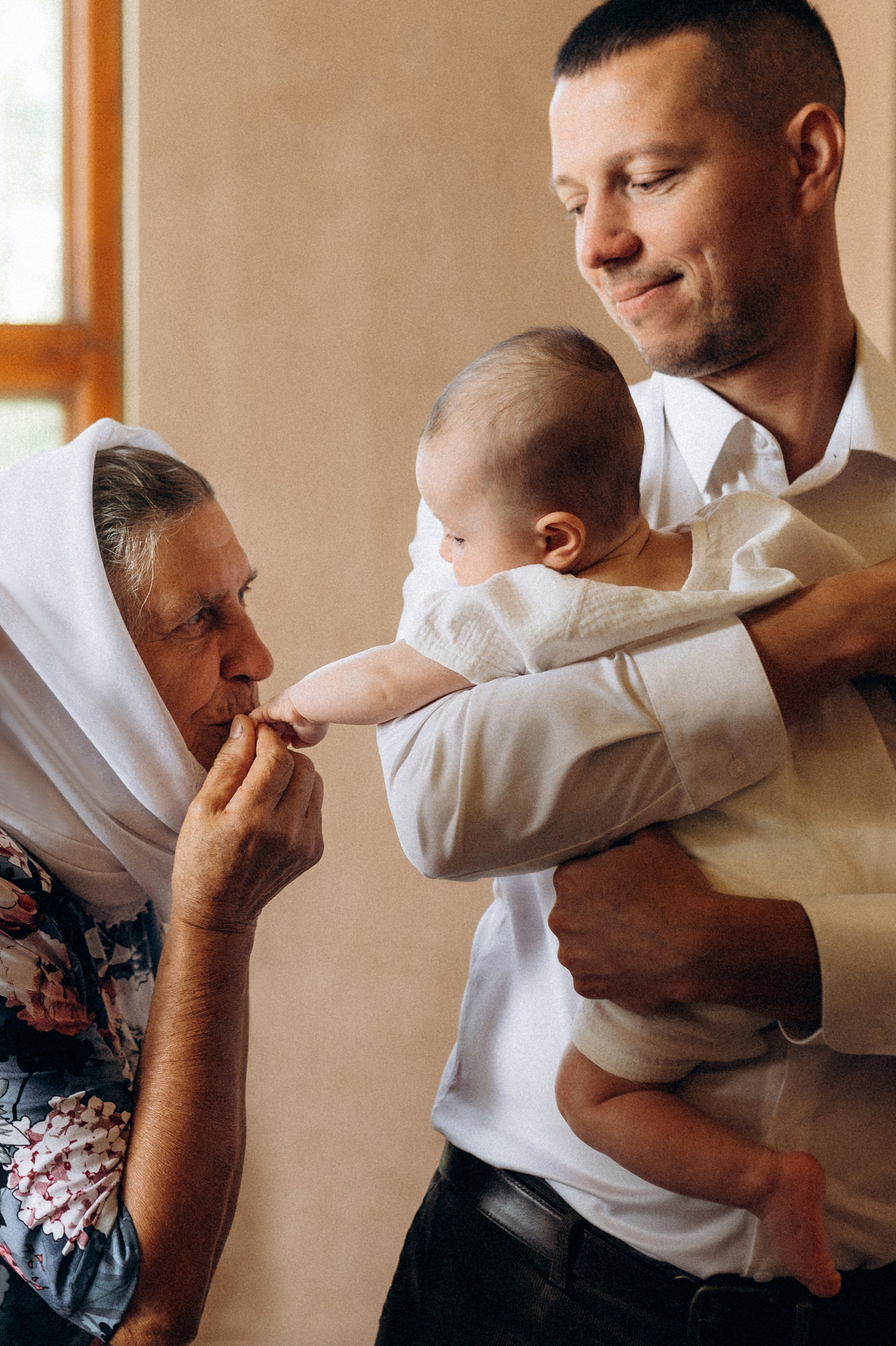 КРЕЩЕНИЕ КСЕНИИ. Семейный фотограф в Новосибирске Женя Индрикова