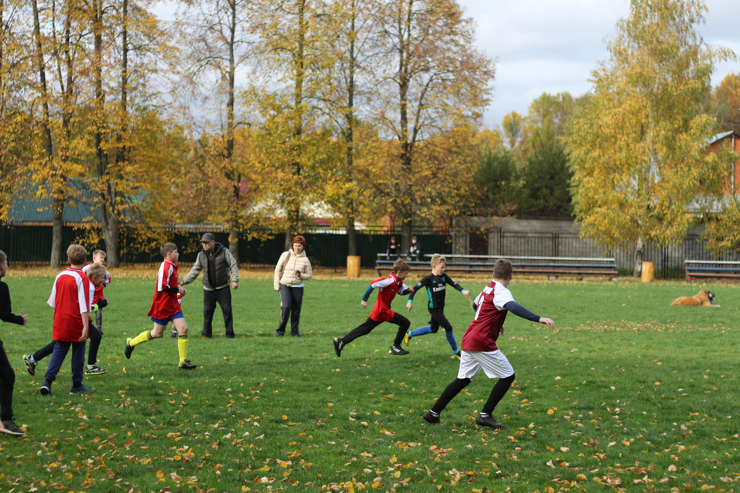 Футбольная встреча. Вознесенский храм села Барановское
