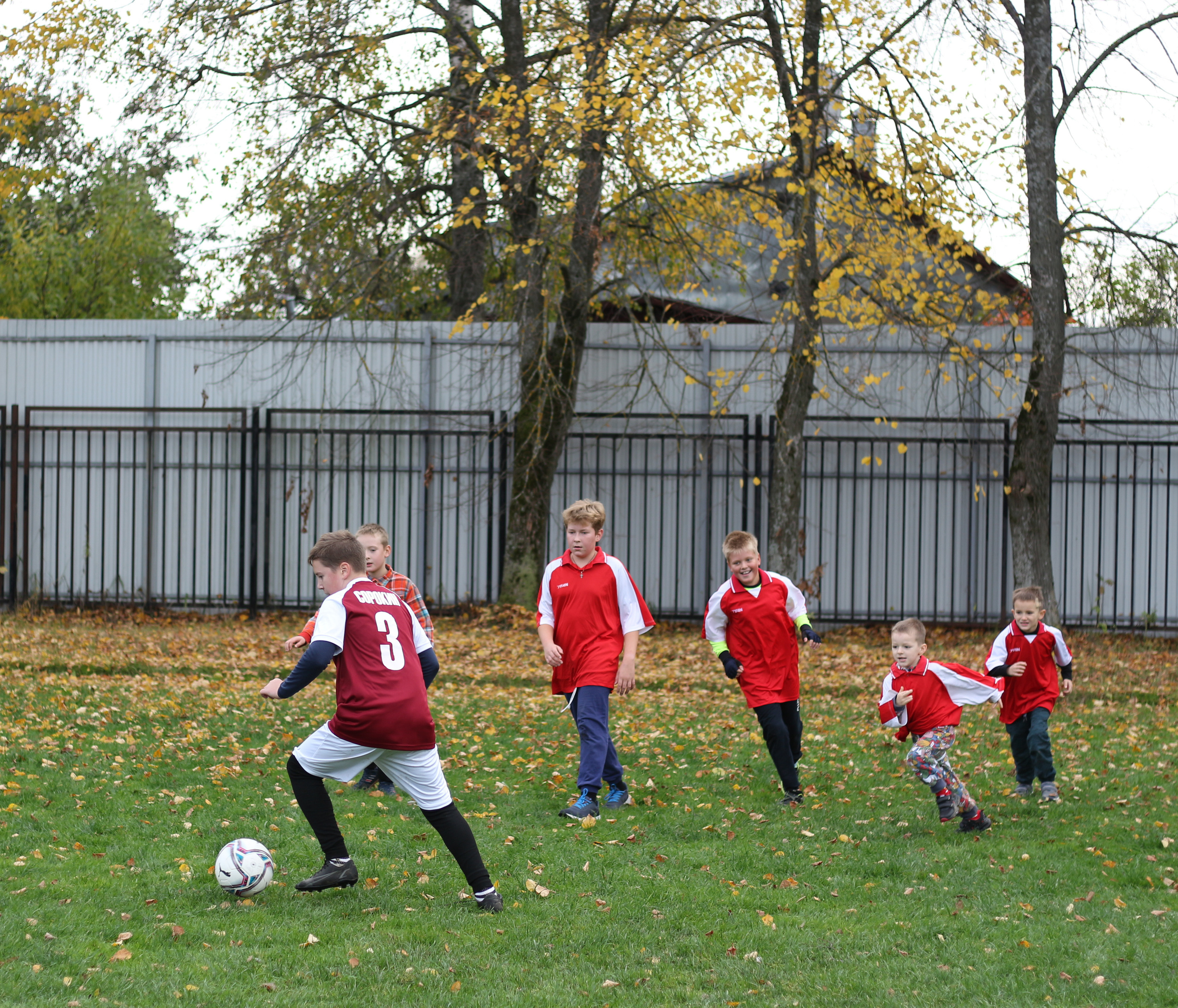 Футбольная встреча. Вознесенский храм села Барановское