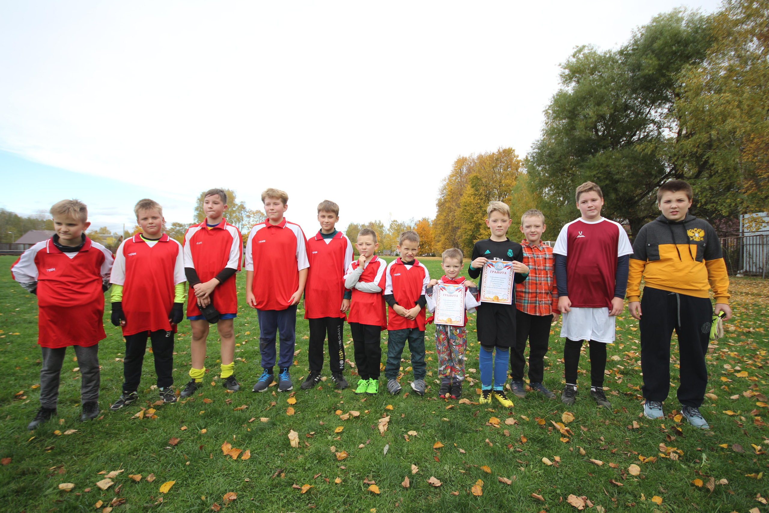 Футбольная встреча. Вознесенский храм села Барановское