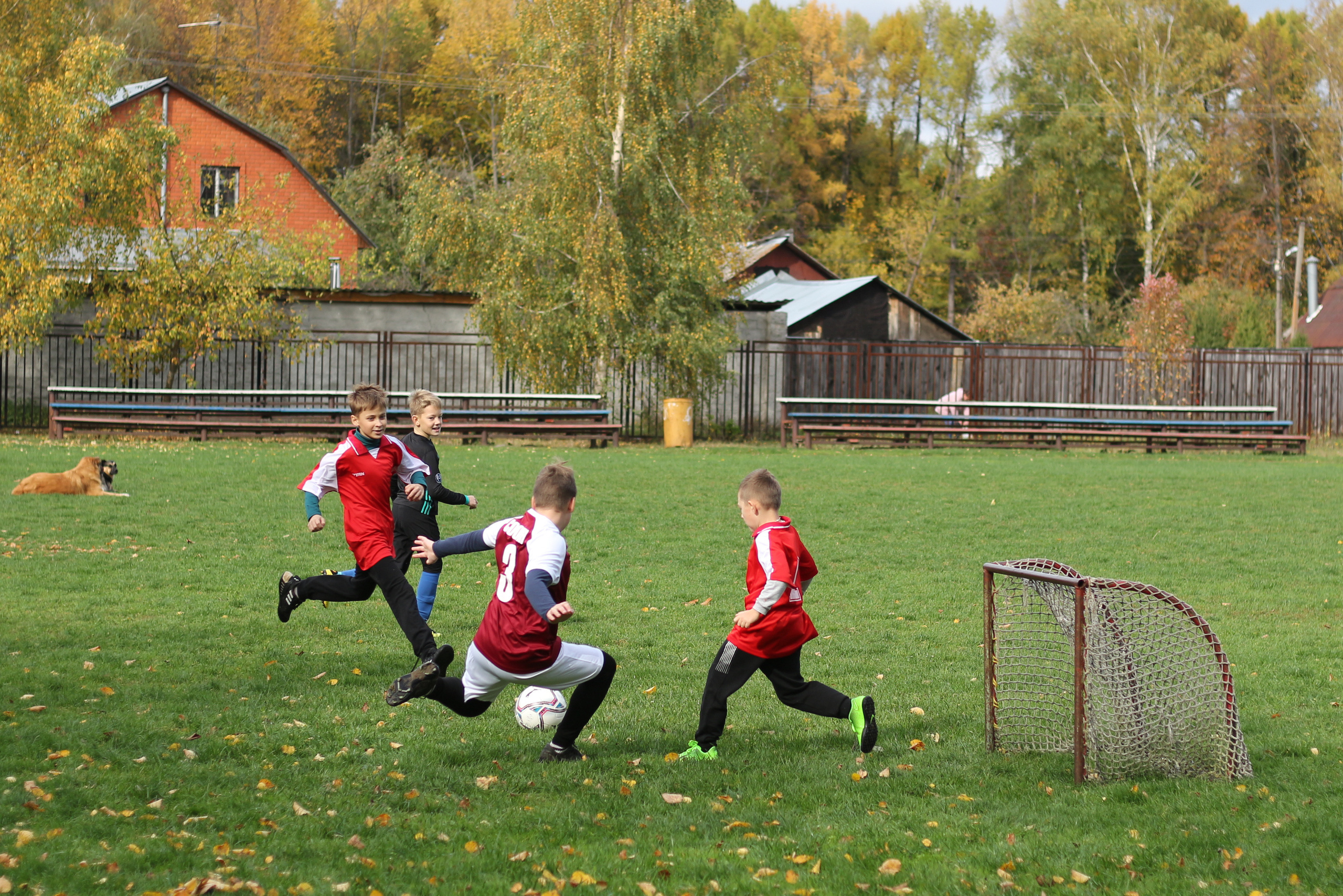Футбольная встреча. Вознесенский храм села Барановское