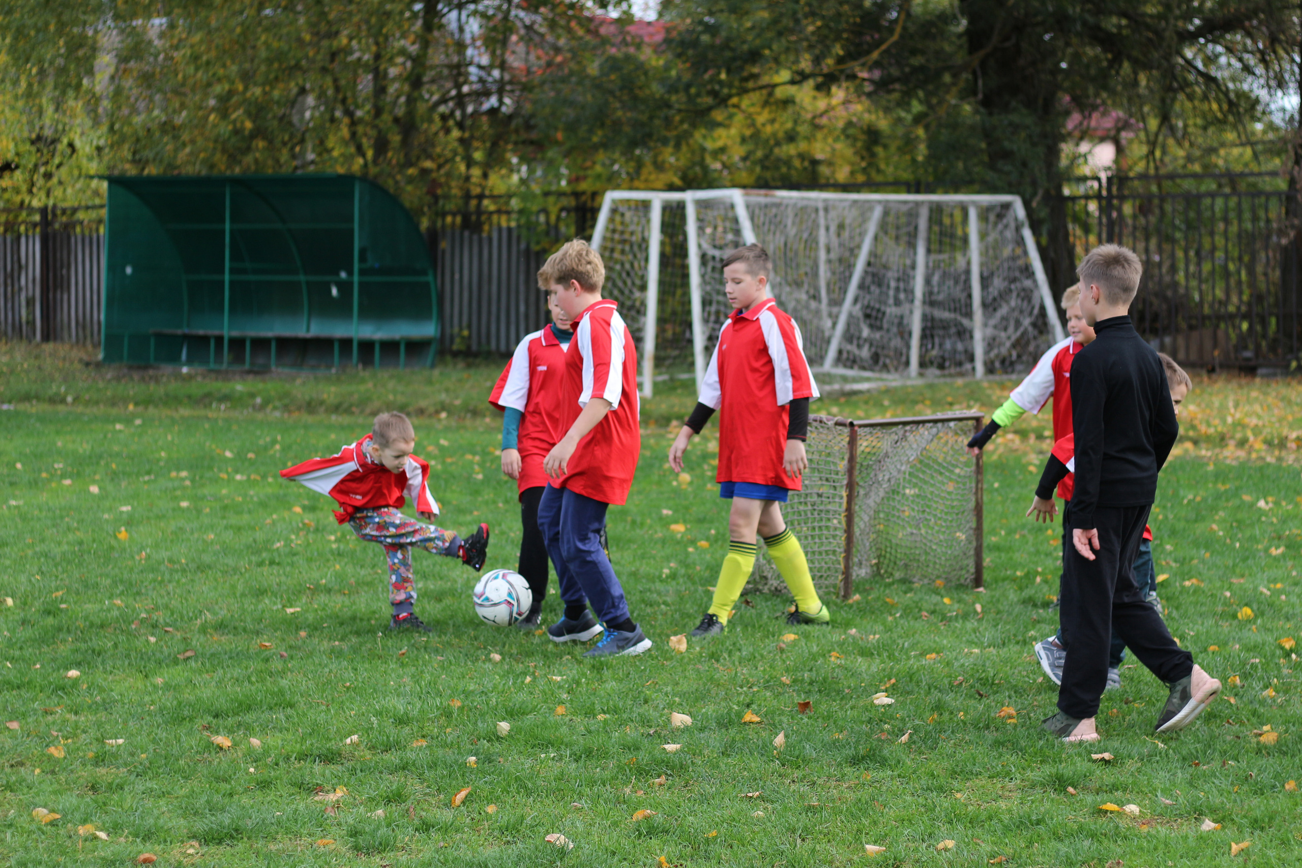 Футбольная встреча. Вознесенский храм села Барановское