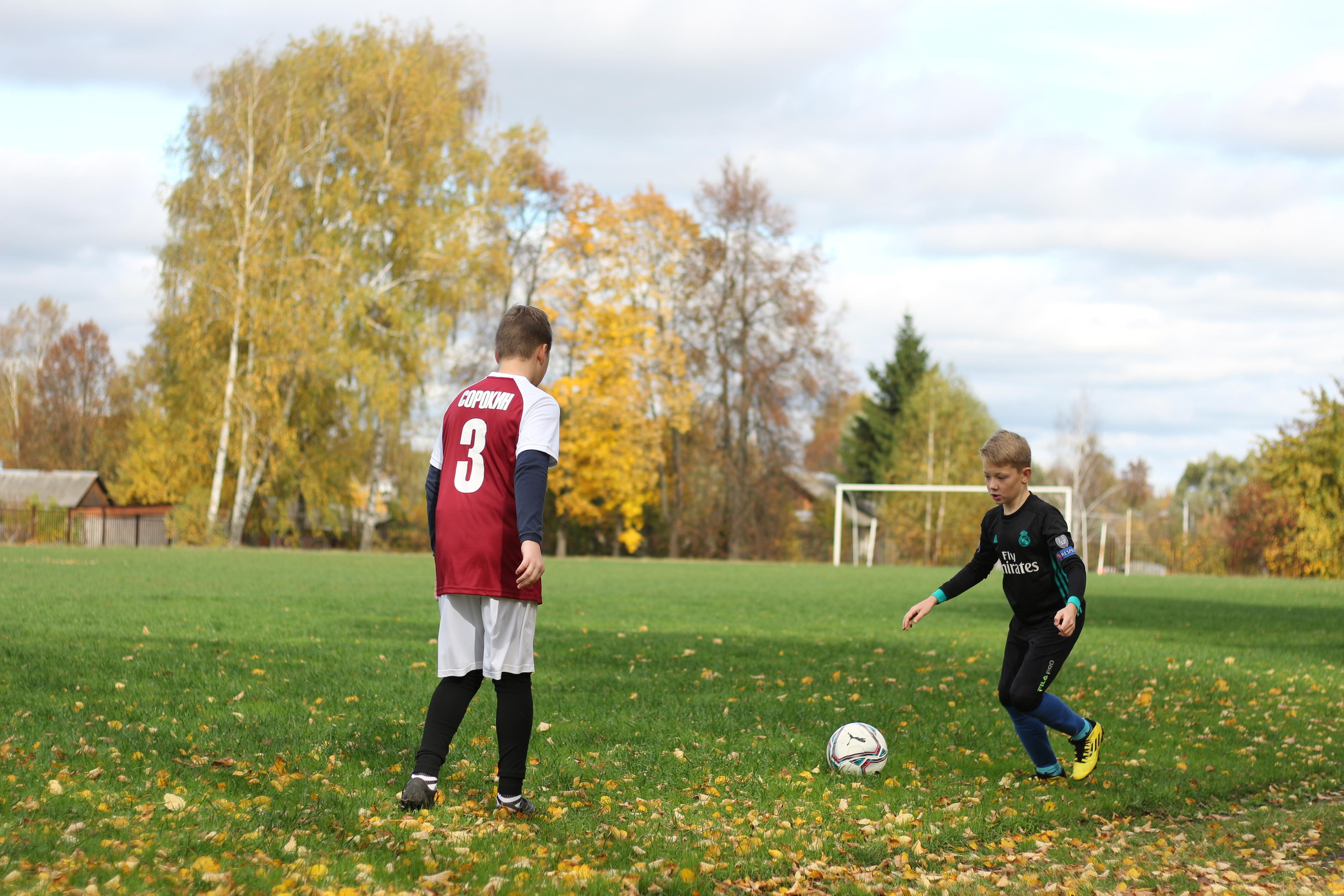Футбольная встреча. Вознесенский храм села Барановское