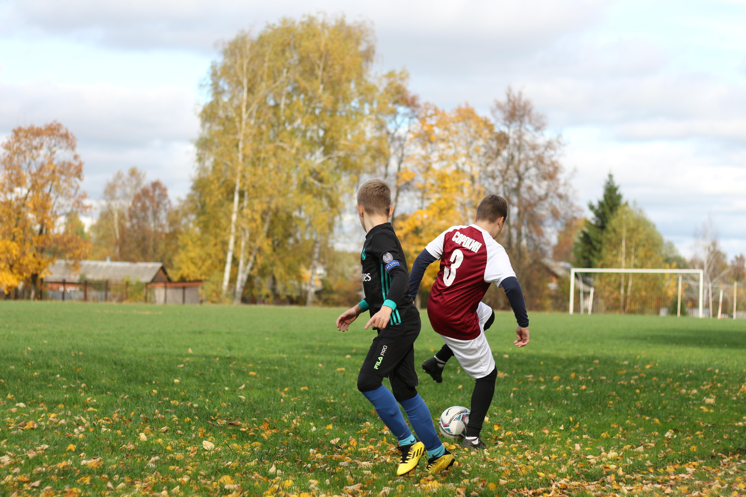 Футбольная встреча. Вознесенский храм села Барановское