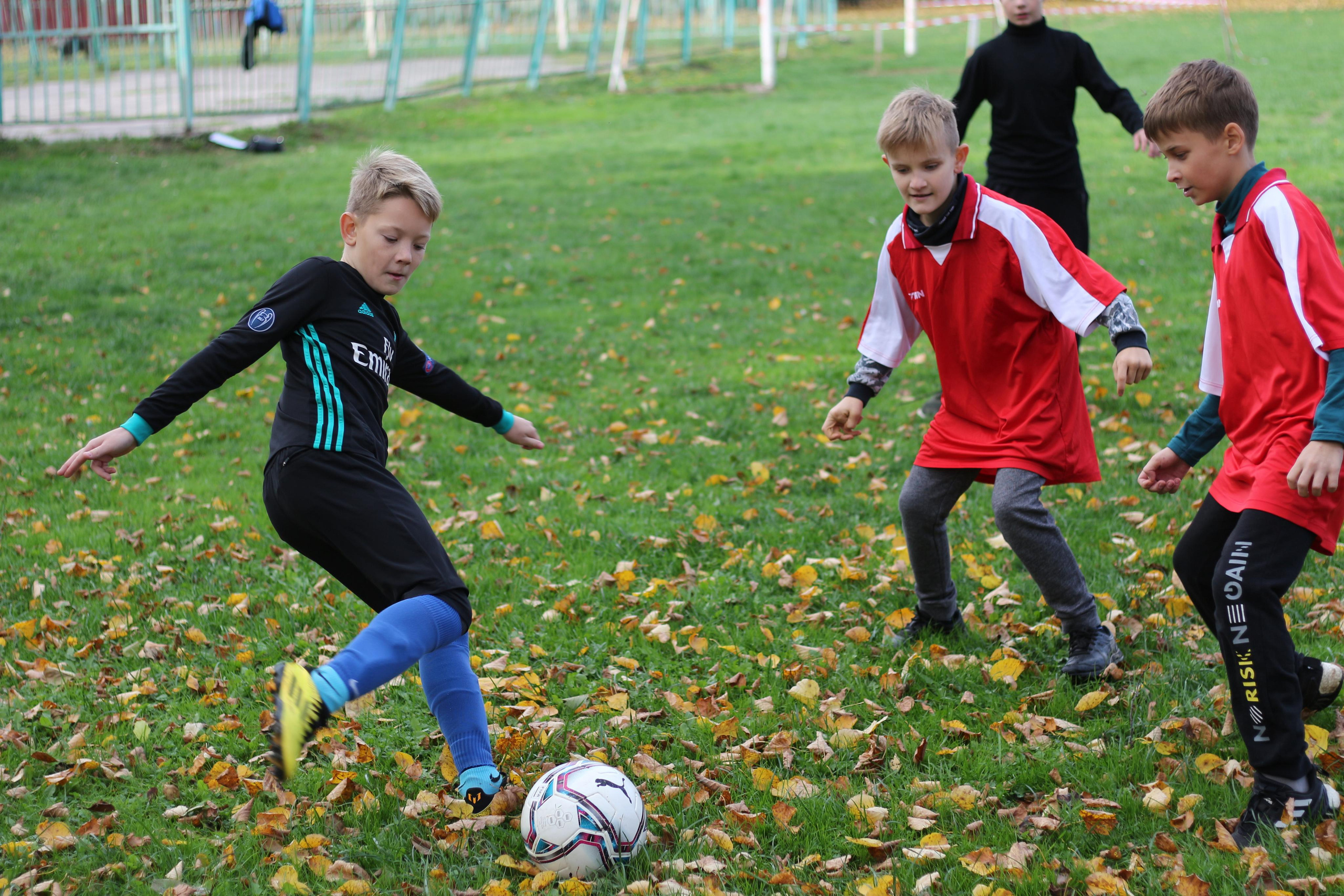 Футбольная встреча. Вознесенский храм села Барановское