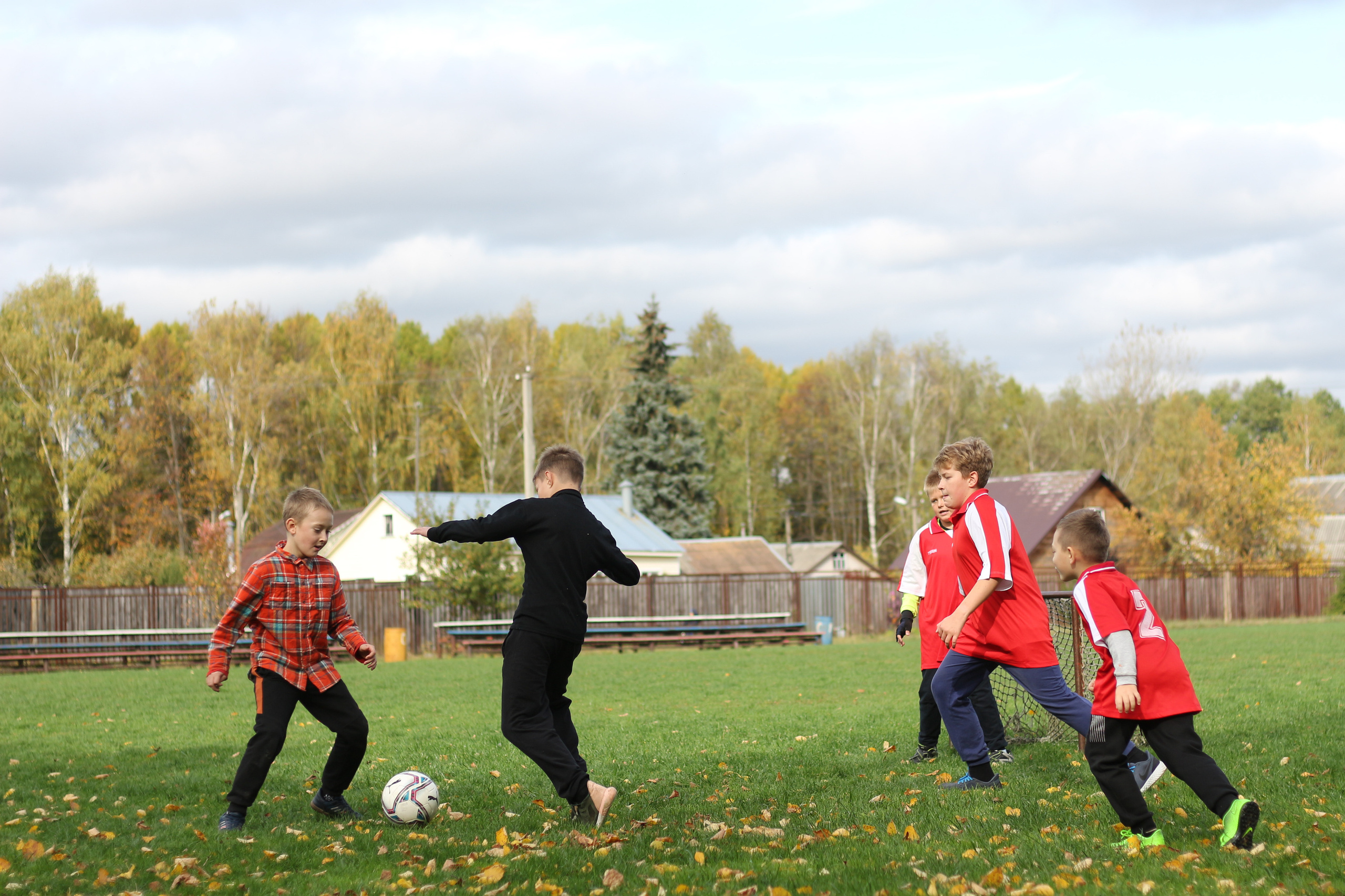 Футбольная встреча. Вознесенский храм села Барановское
