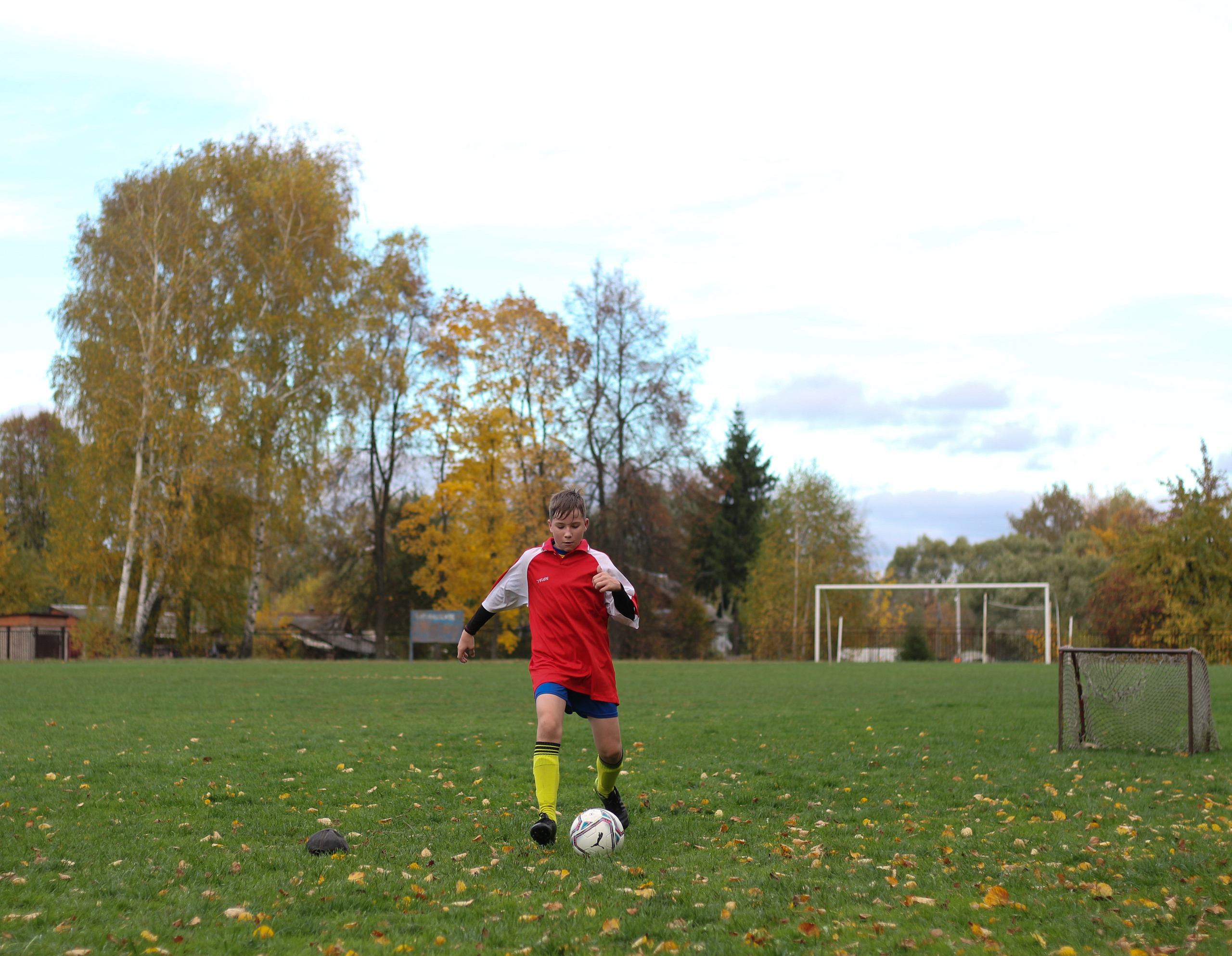 Футбольная встреча. Вознесенский храм села Барановское