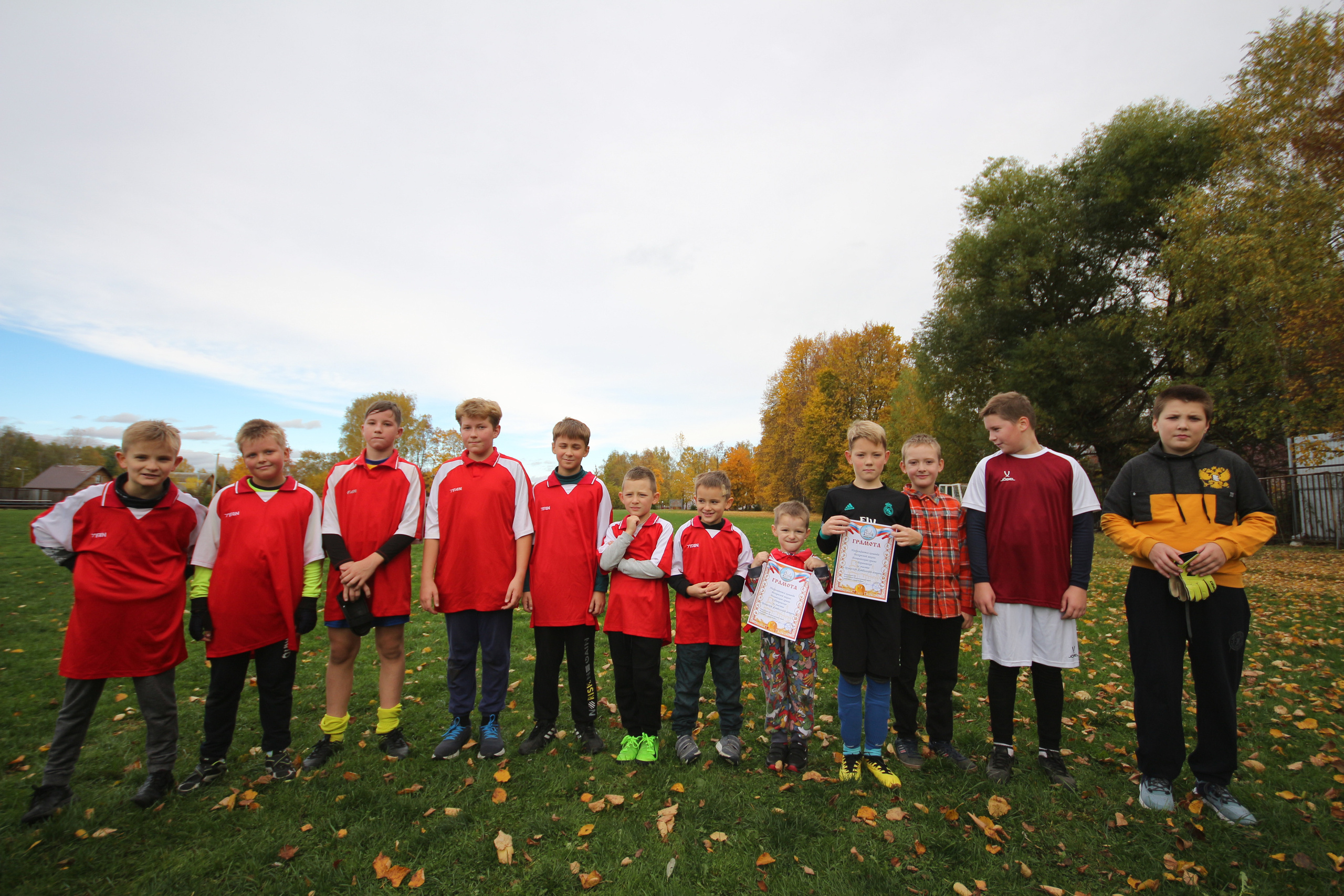 Футбольная встреча. Вознесенский храм села Барановское