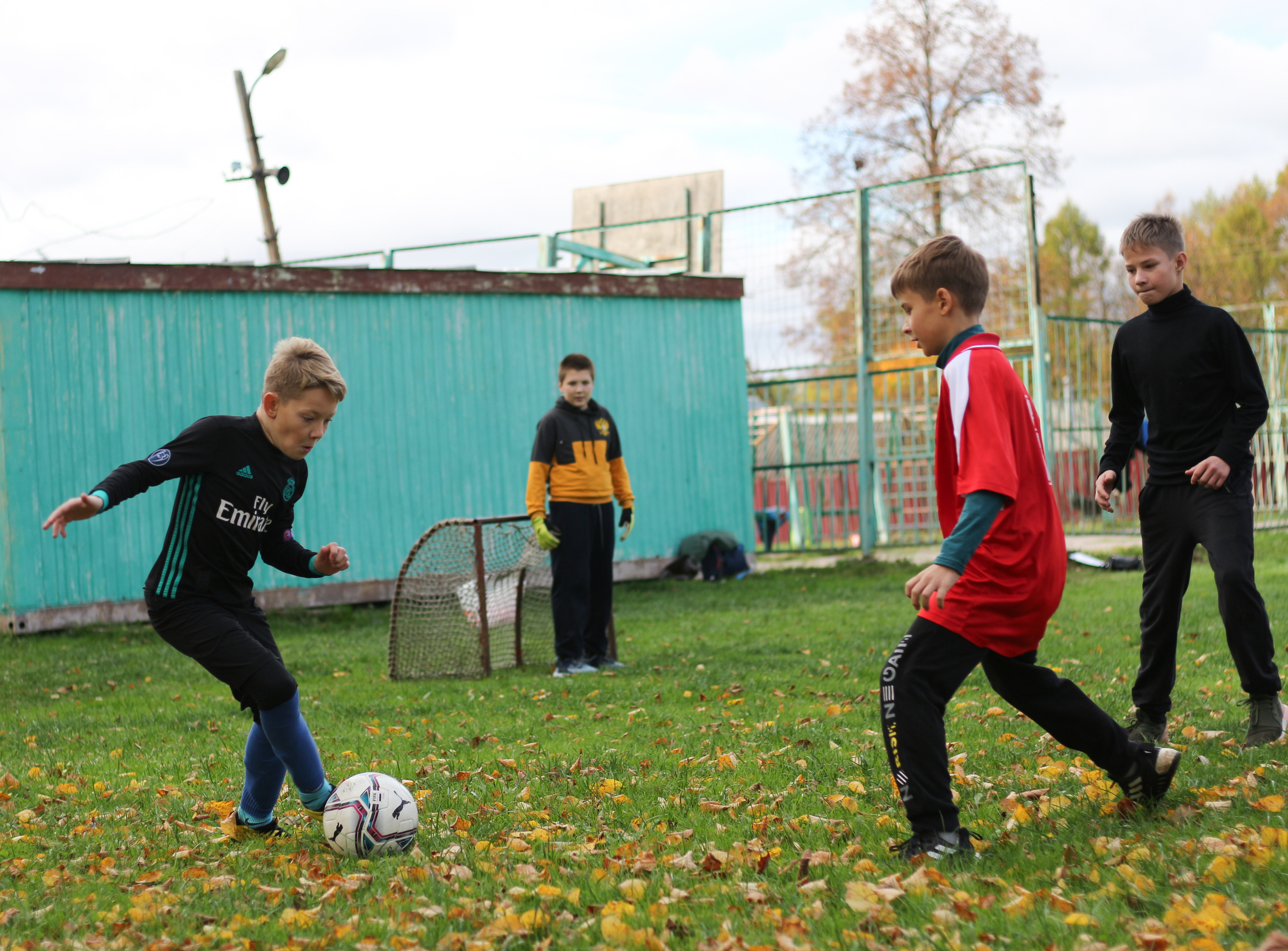 Футбольная встреча. Вознесенский храм села Барановское