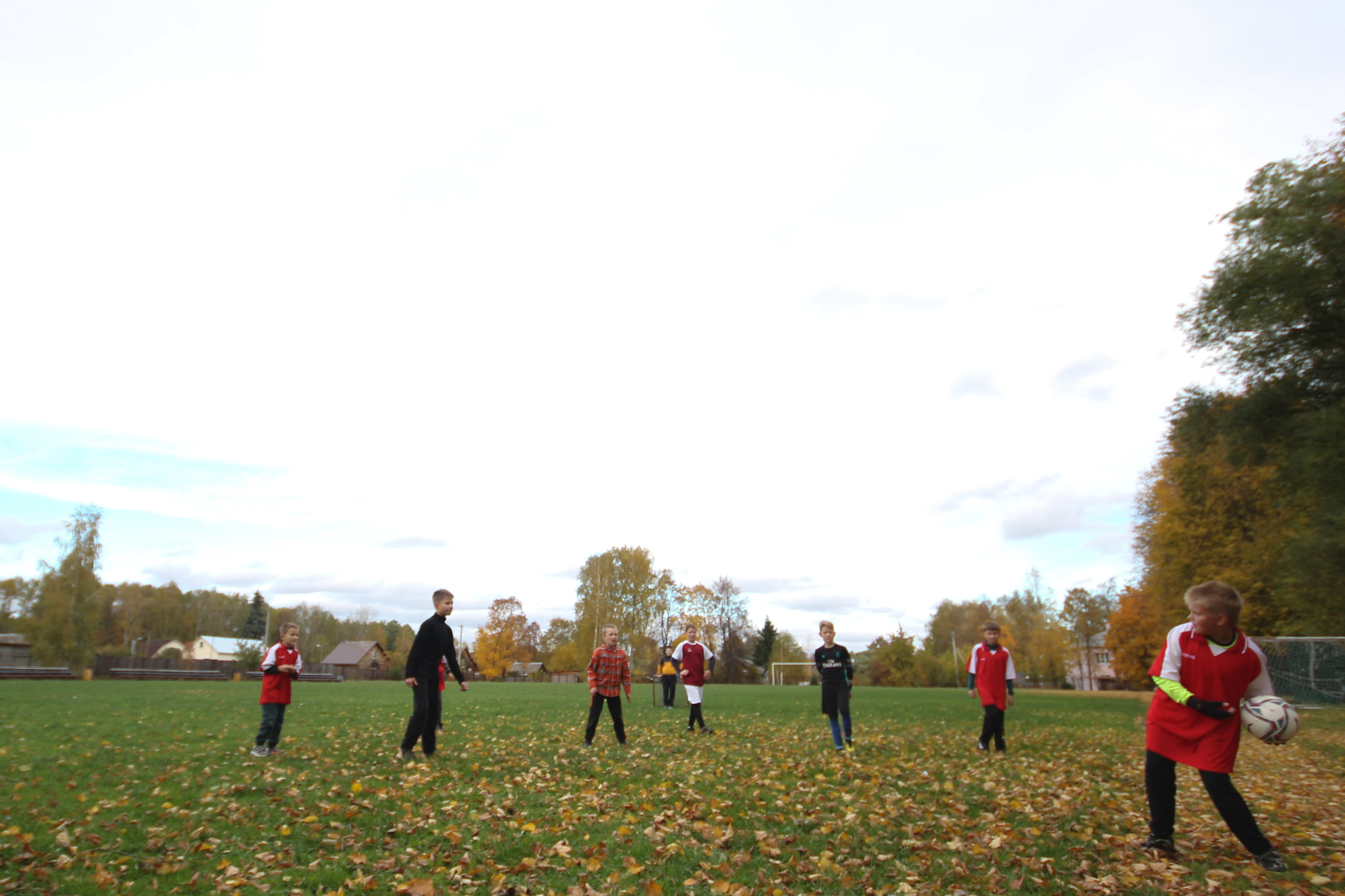 Футбольная встреча. Вознесенский храм села Барановское