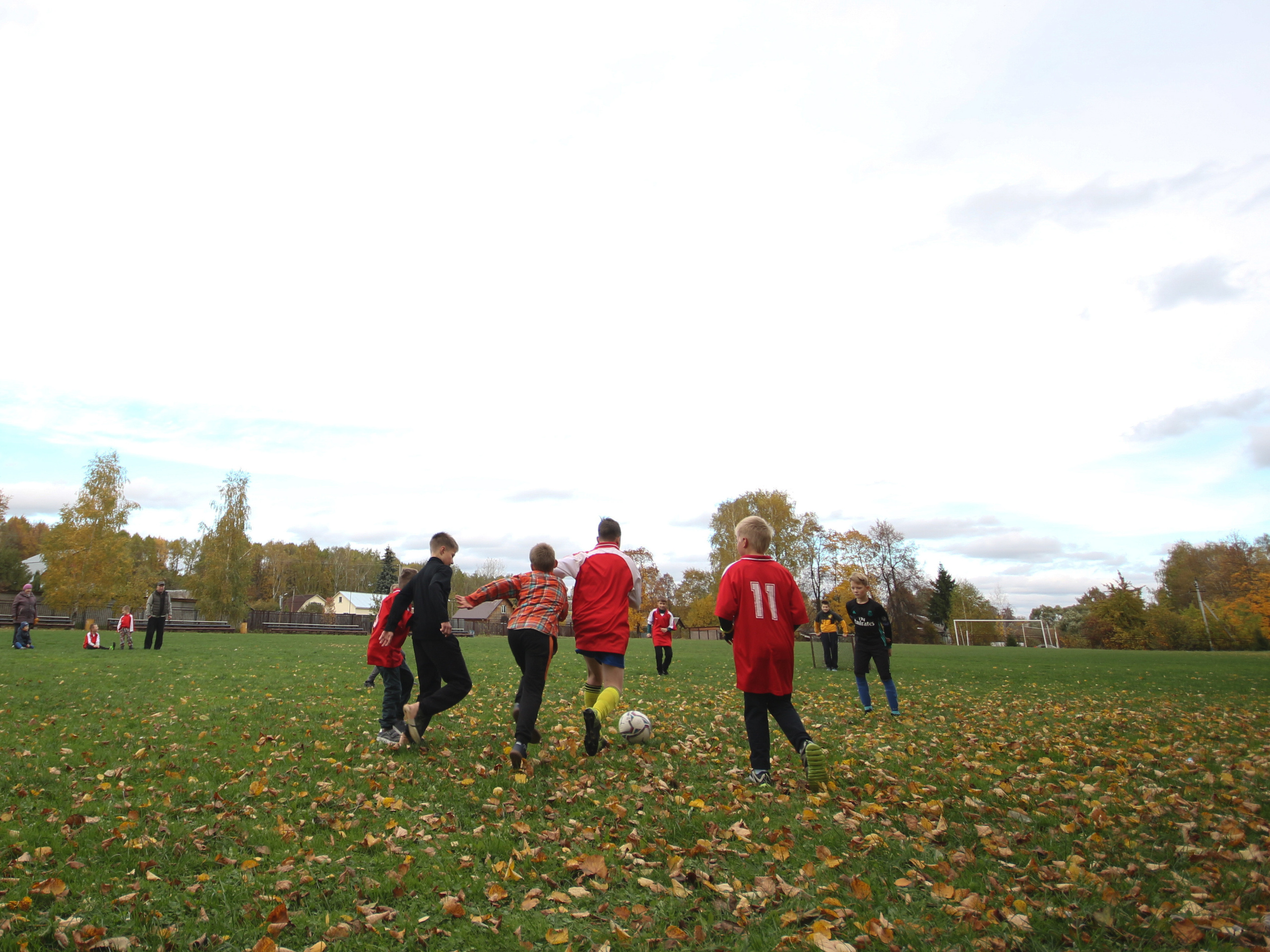 Футбольная встреча. Вознесенский храм села Барановское