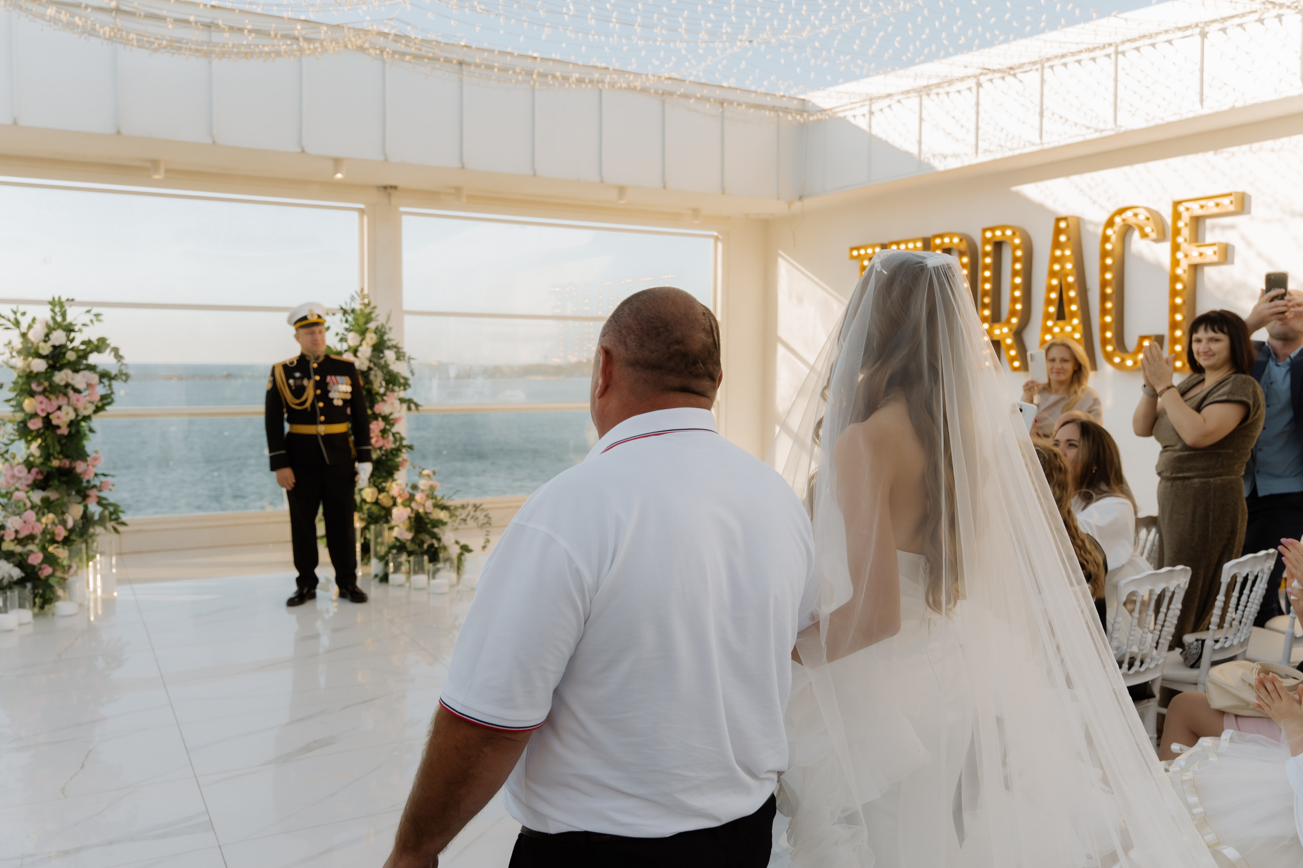 Пётр и Вероника. Главная