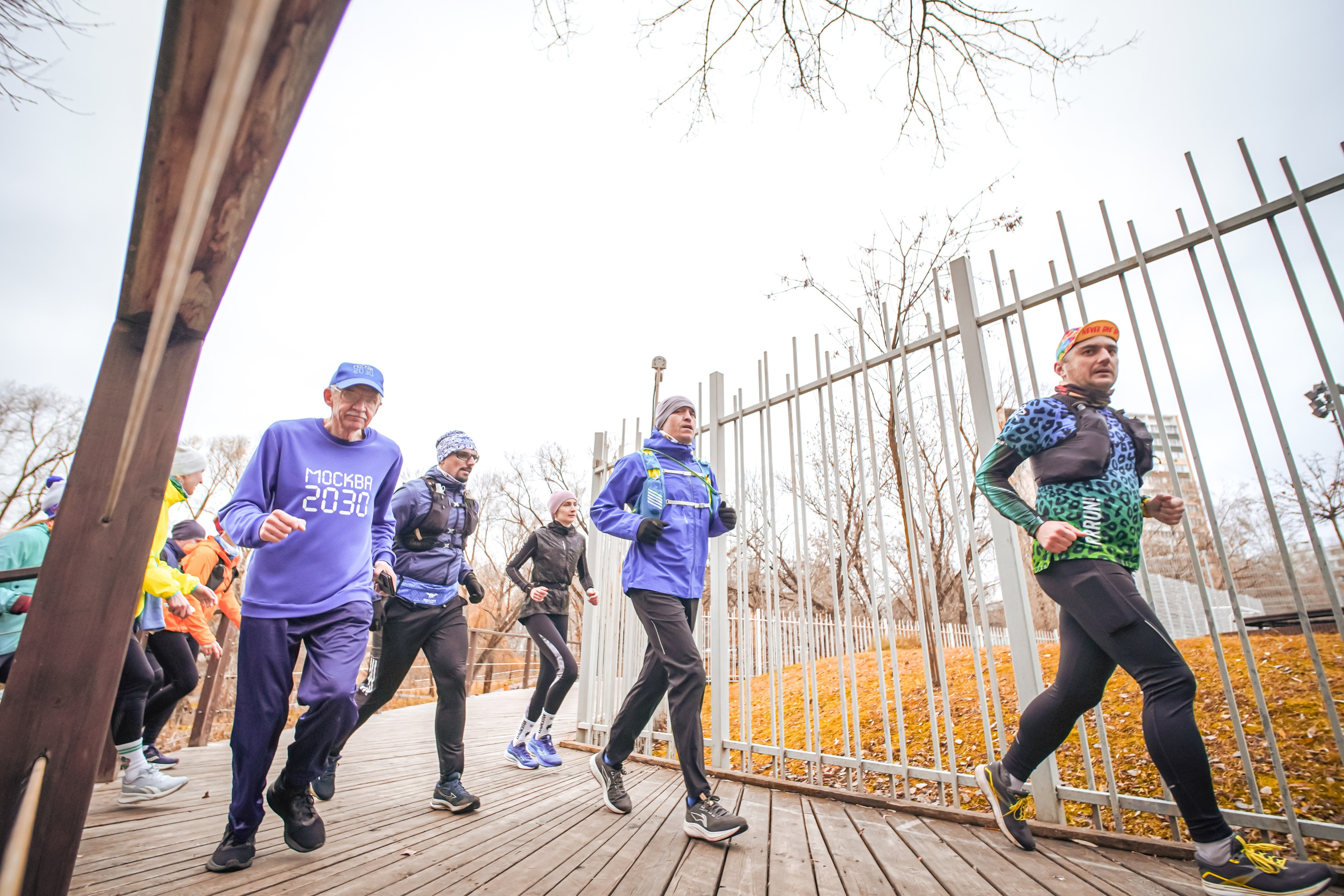 #марафонудома #яuzarun 2024 2-я петля, группа 6:30. Роман Капилюшов. Бег. Фото. Видео. г. Люберцы