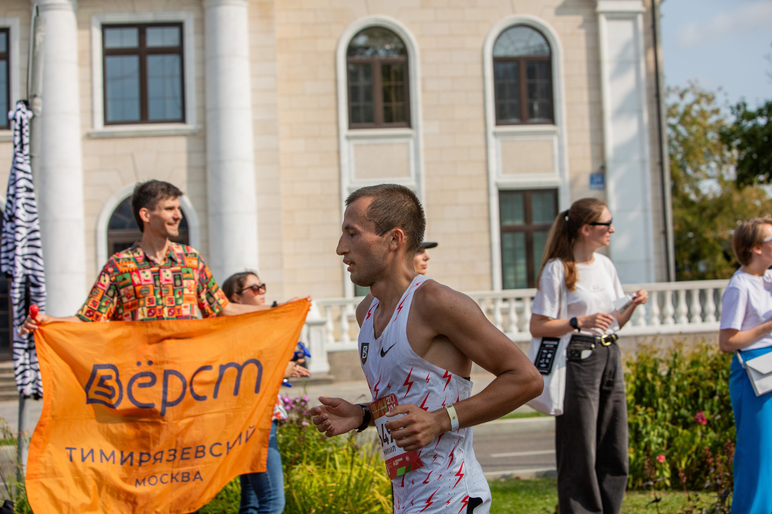 Полумарафон Лужники 18.08.24. Фотограф Сергей Ловкий