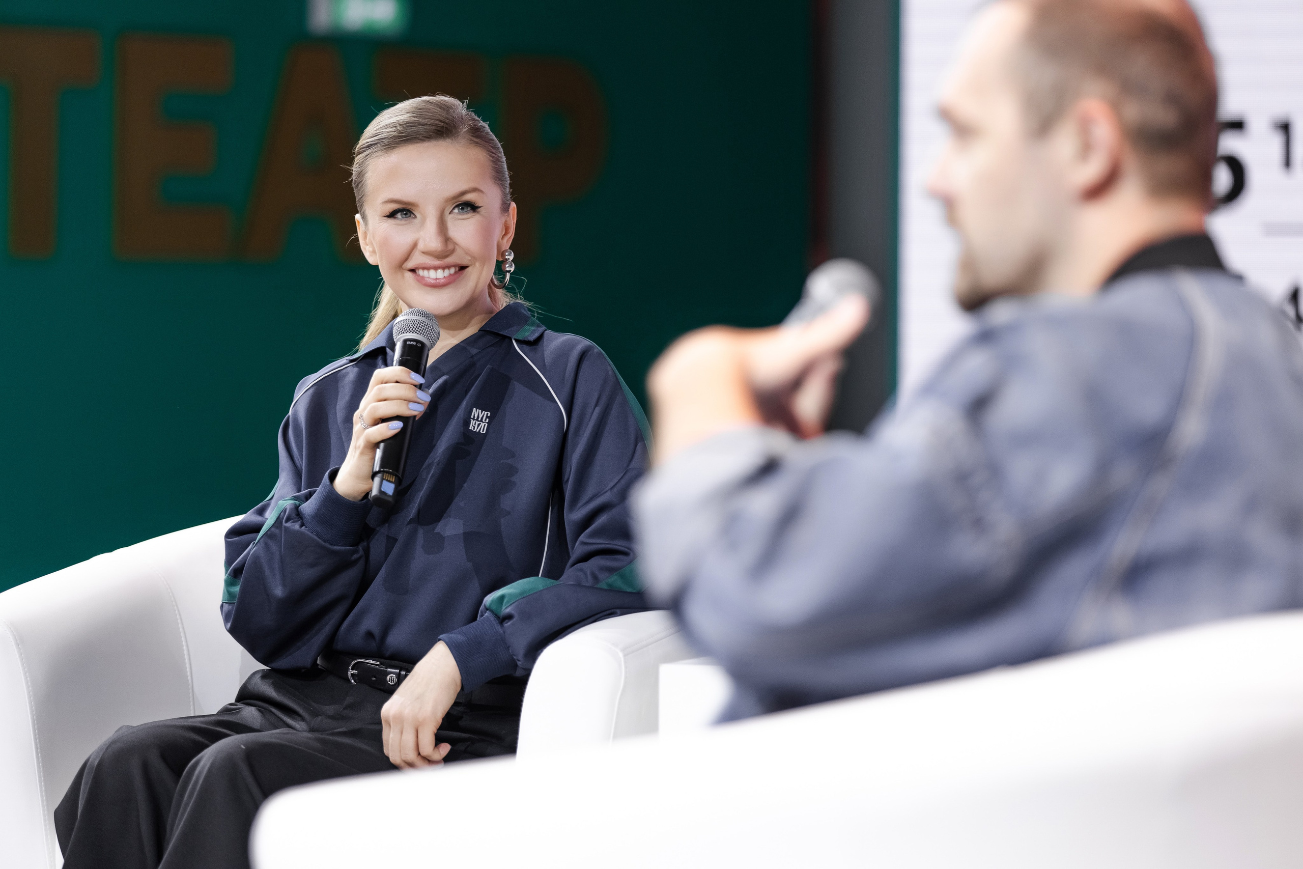 Выставка Россия: наша культура. Свадебный репортажный фотограф в Москве