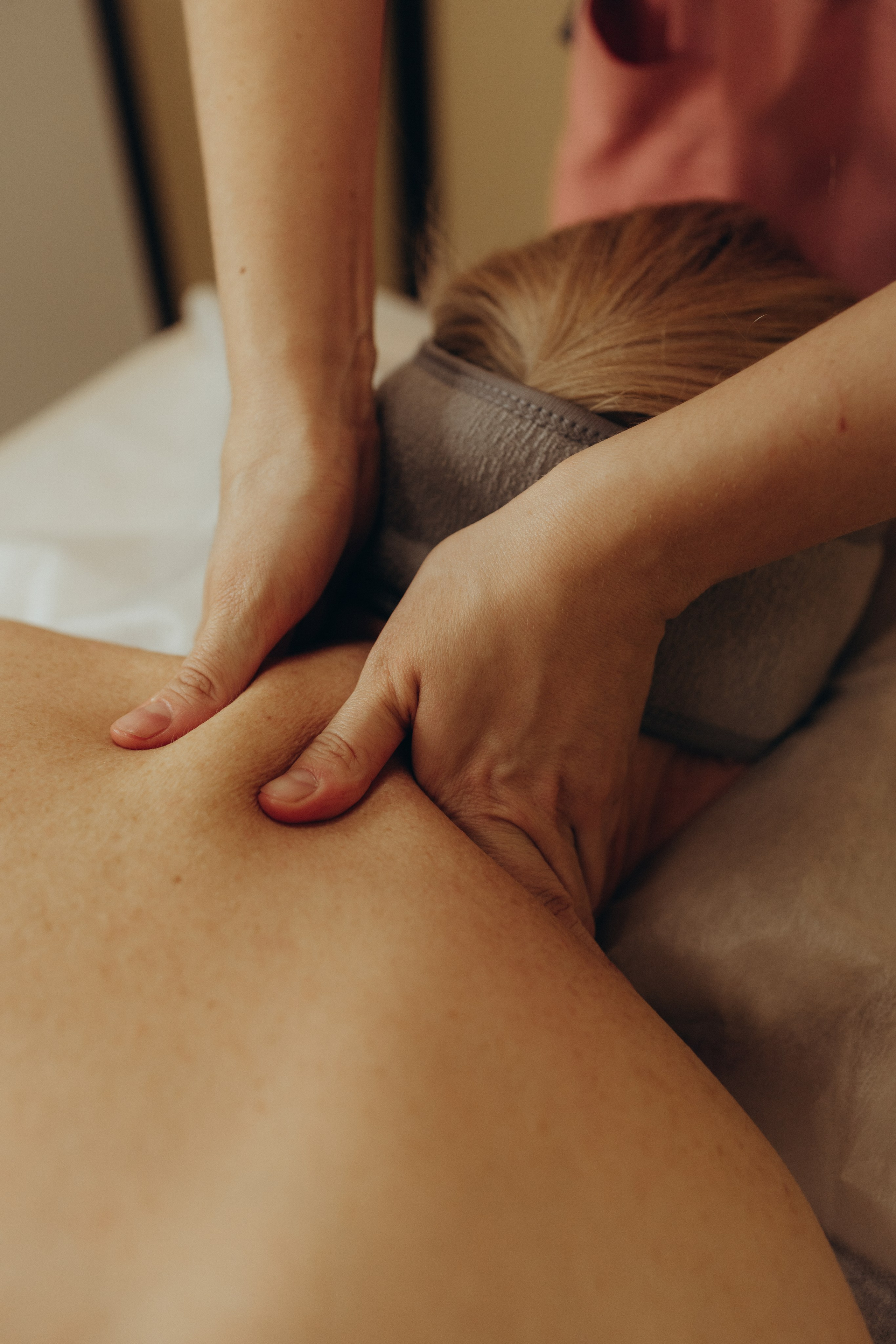 Ксения — массажист. Фотограф Москва Алёна Суворова