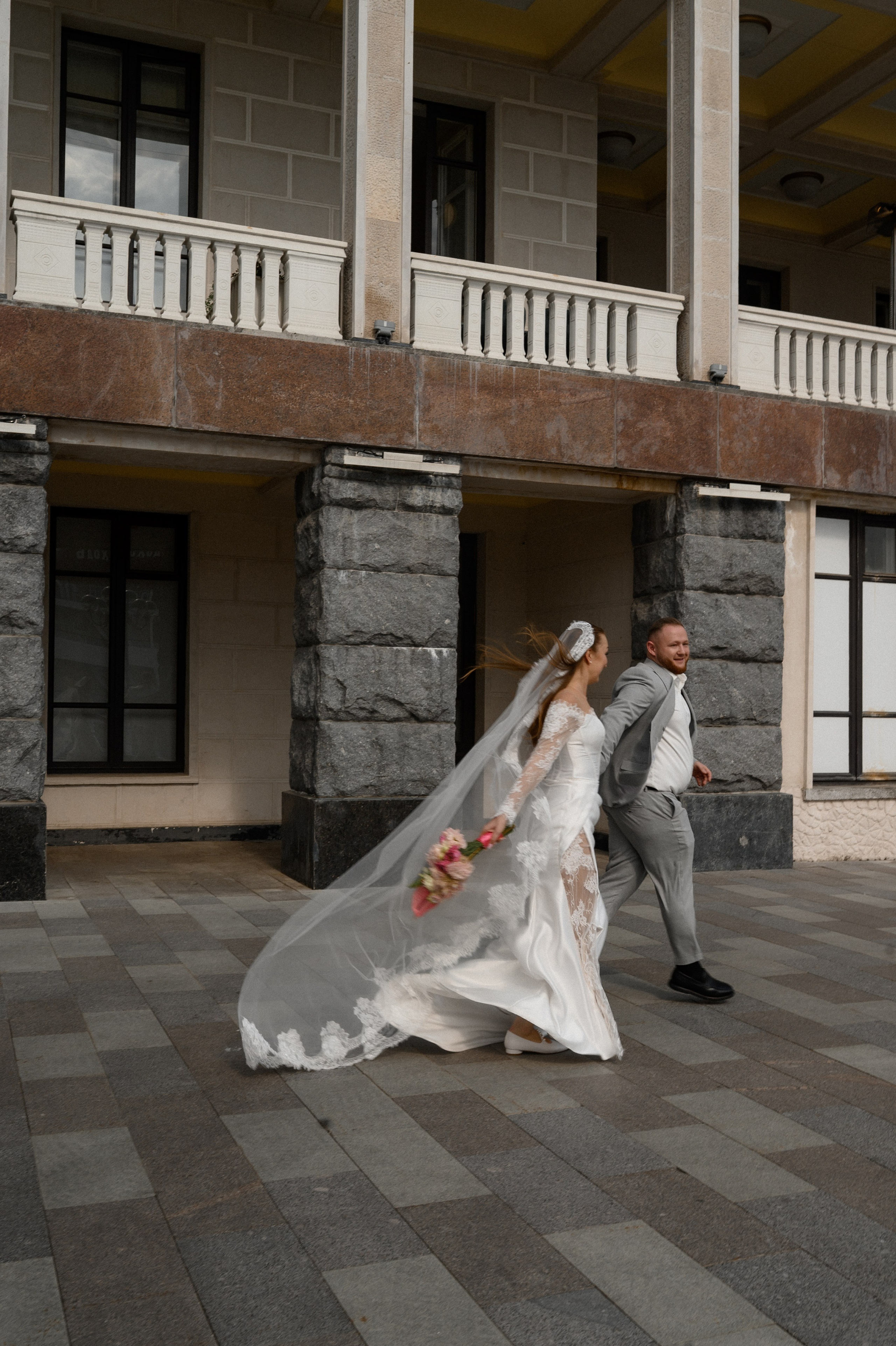 Денис и Даша. Северный речной вокзал. Семейный и свадебный lifestyle-фотограф в Москве Мария Петрова