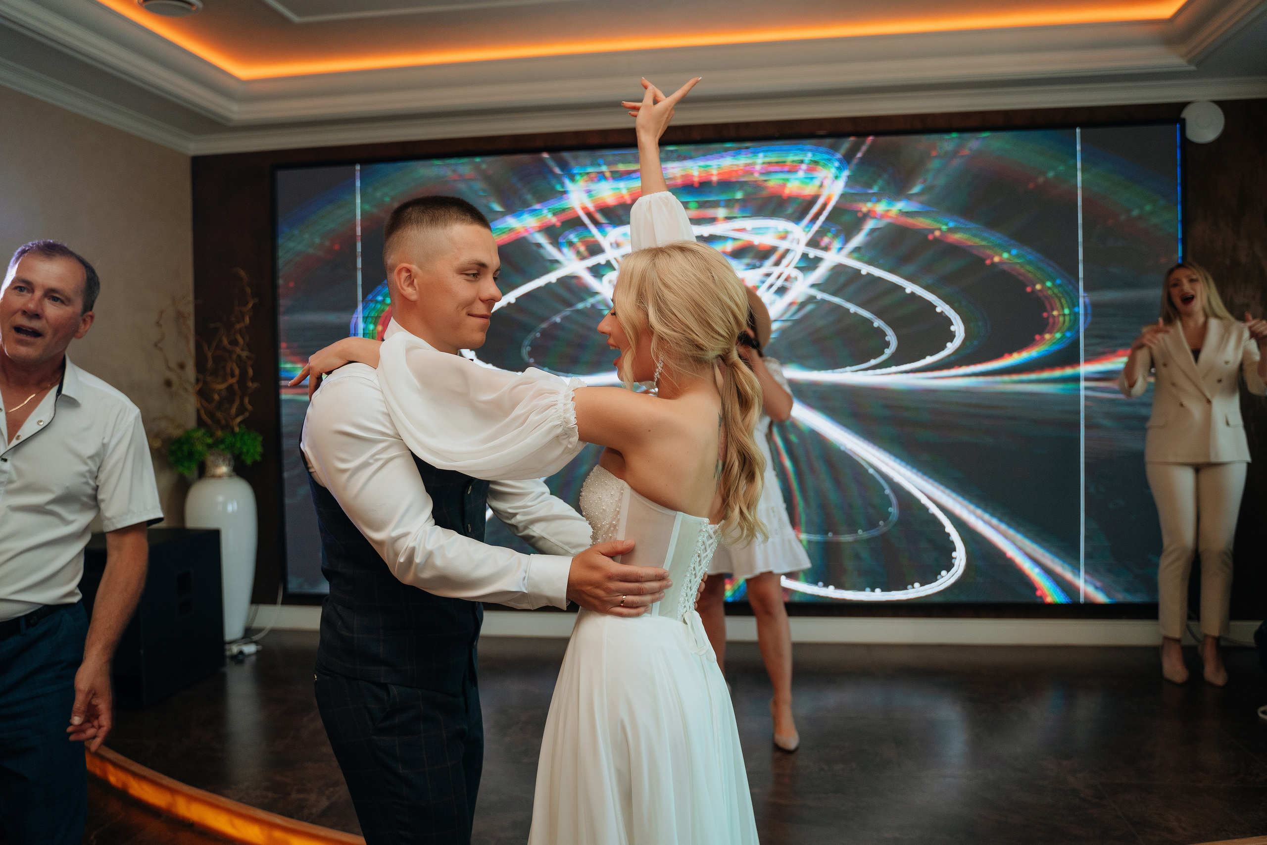 Дмитрий и Алёна. Ресторан. Фотограф Уфа Екатерина Пашина