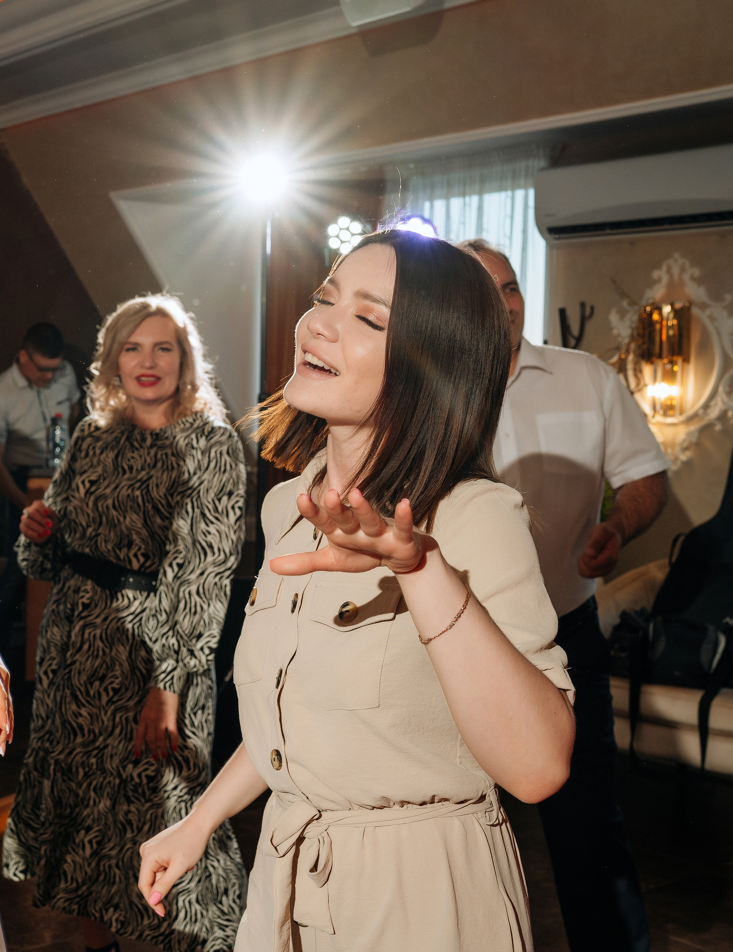 Дмитрий и Алёна. Ресторан. Фотограф Уфа Екатерина Пашина