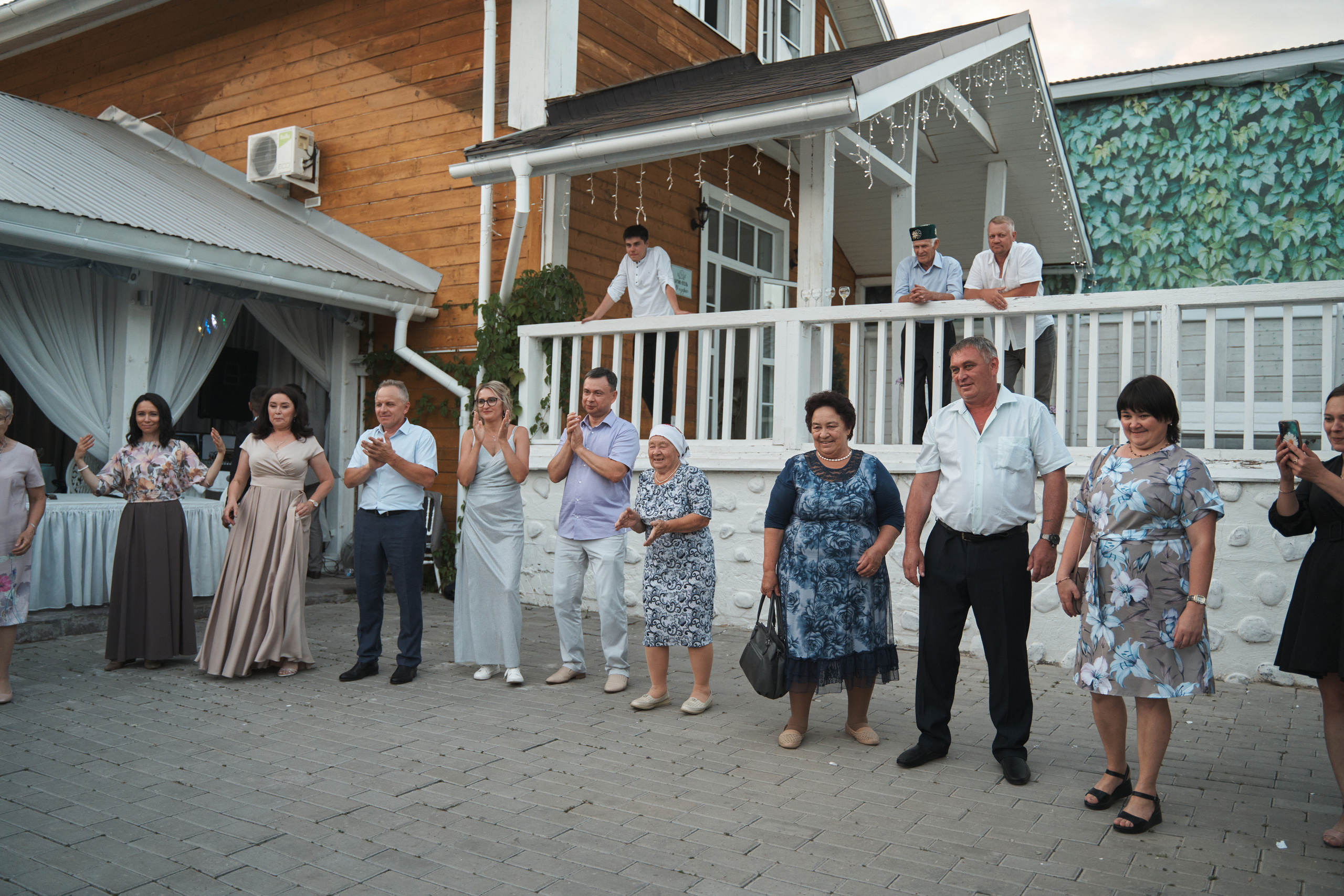 Руслан и Эльвина. Выездная регистрация. Ресторан. Фотограф Уфа Екатерина Пашина