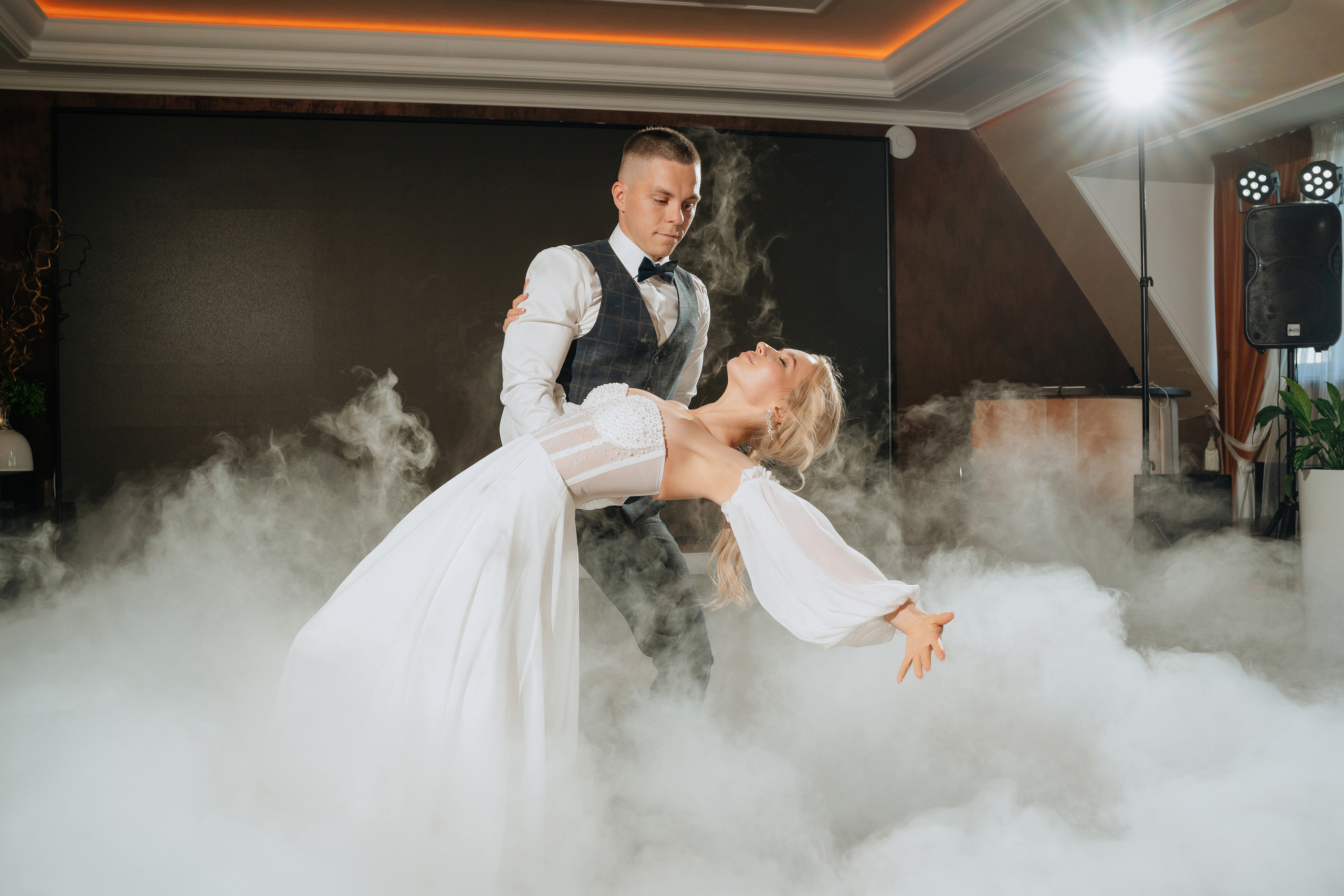 Дмитрий и Алёна. Ресторан. Фотограф Уфа Екатерина Пашина