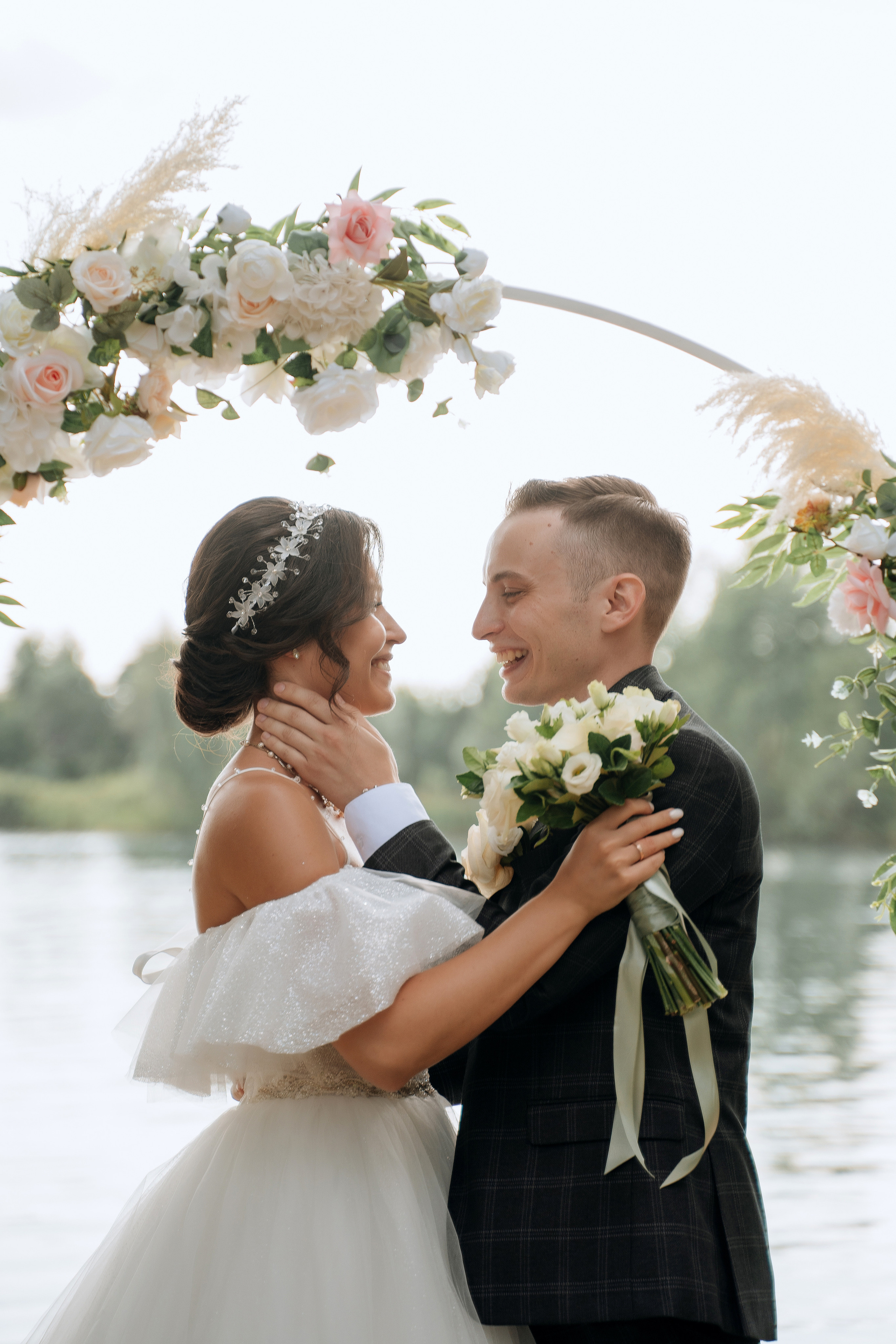 Владимир и Алина. Выездная регистрация. Ресторан. Фотограф Уфа Екатерина Пашина