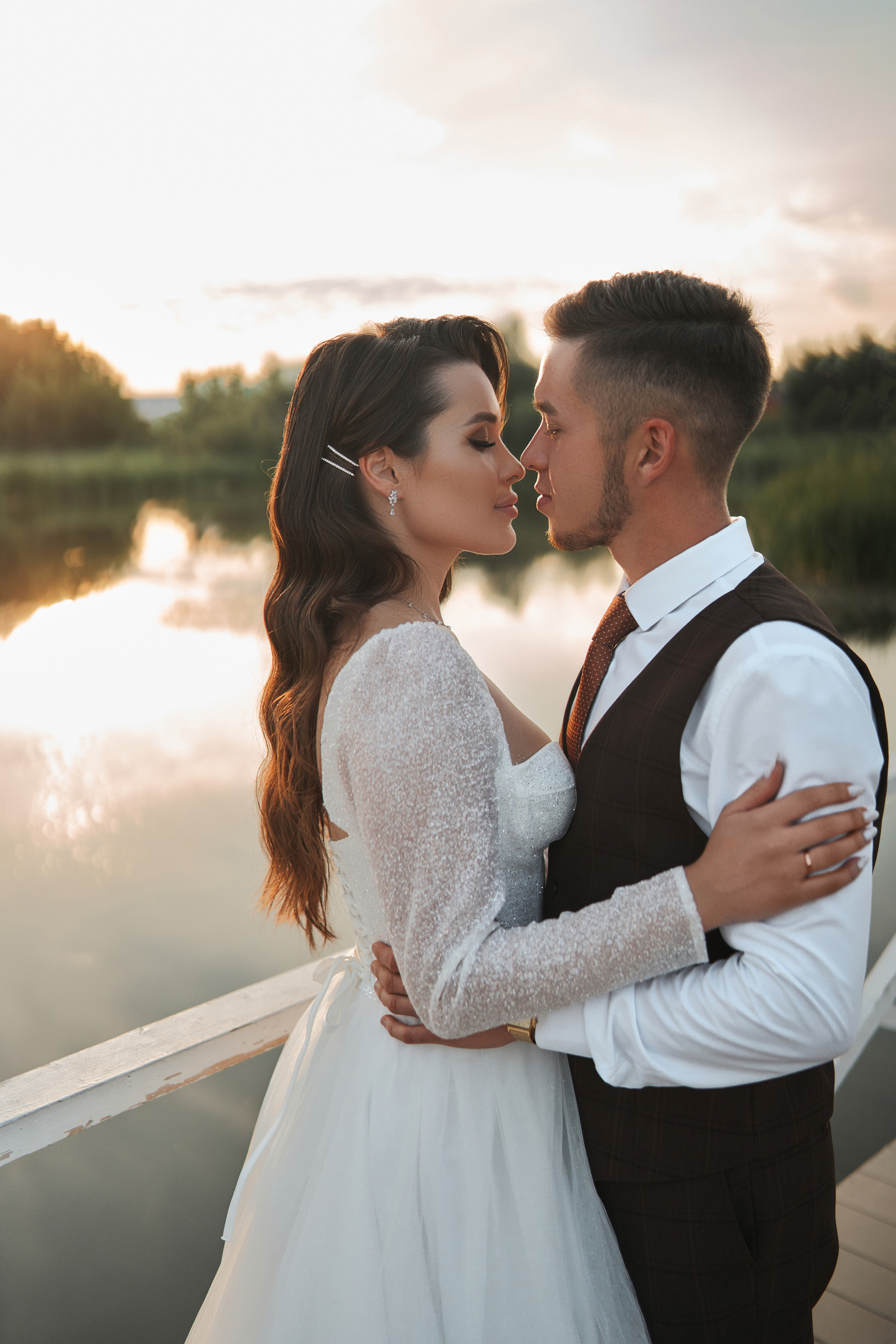 Руслан и Эльвина. Выездная регистрация. Ресторан. Фотограф Уфа Екатерина Пашина