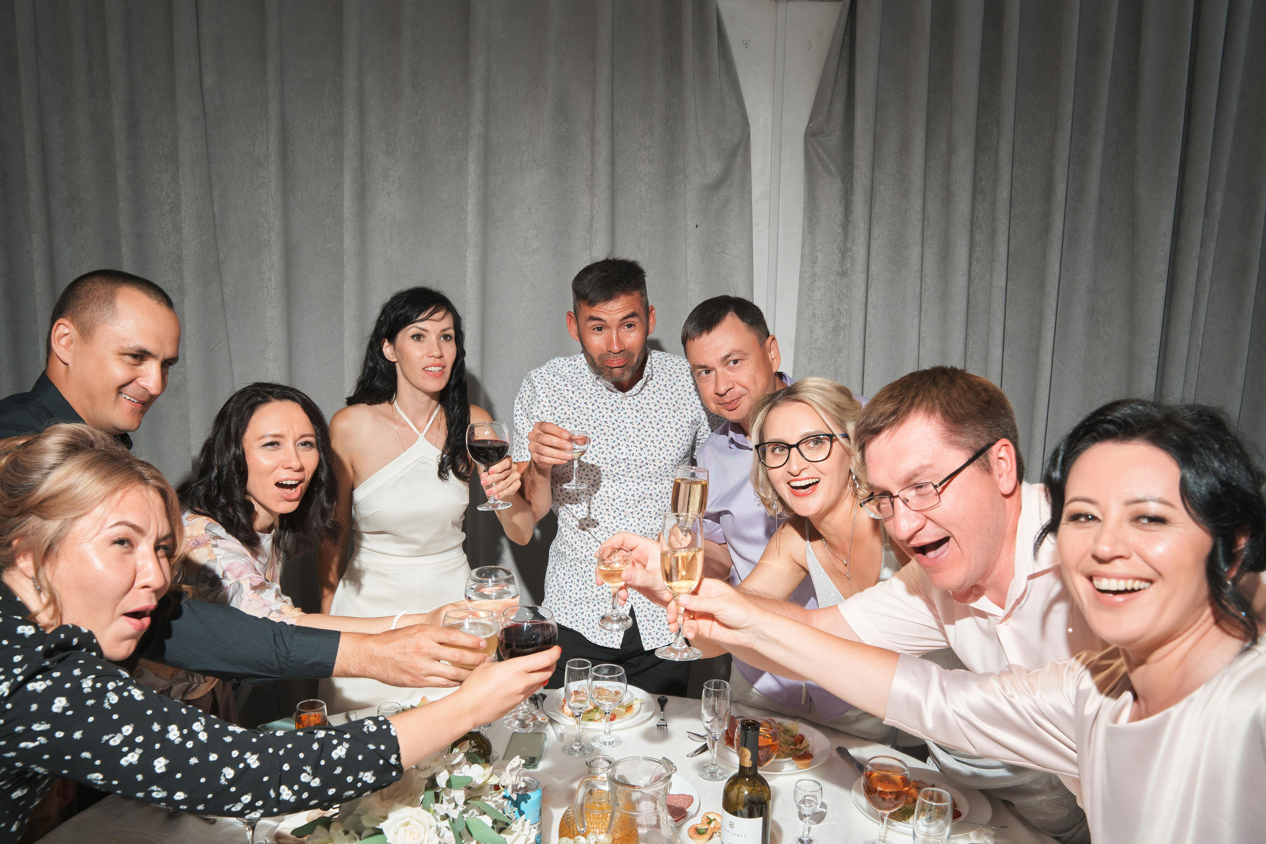 Руслан и Эльвина. Выездная регистрация. Ресторан. Фотограф Уфа Екатерина Пашина