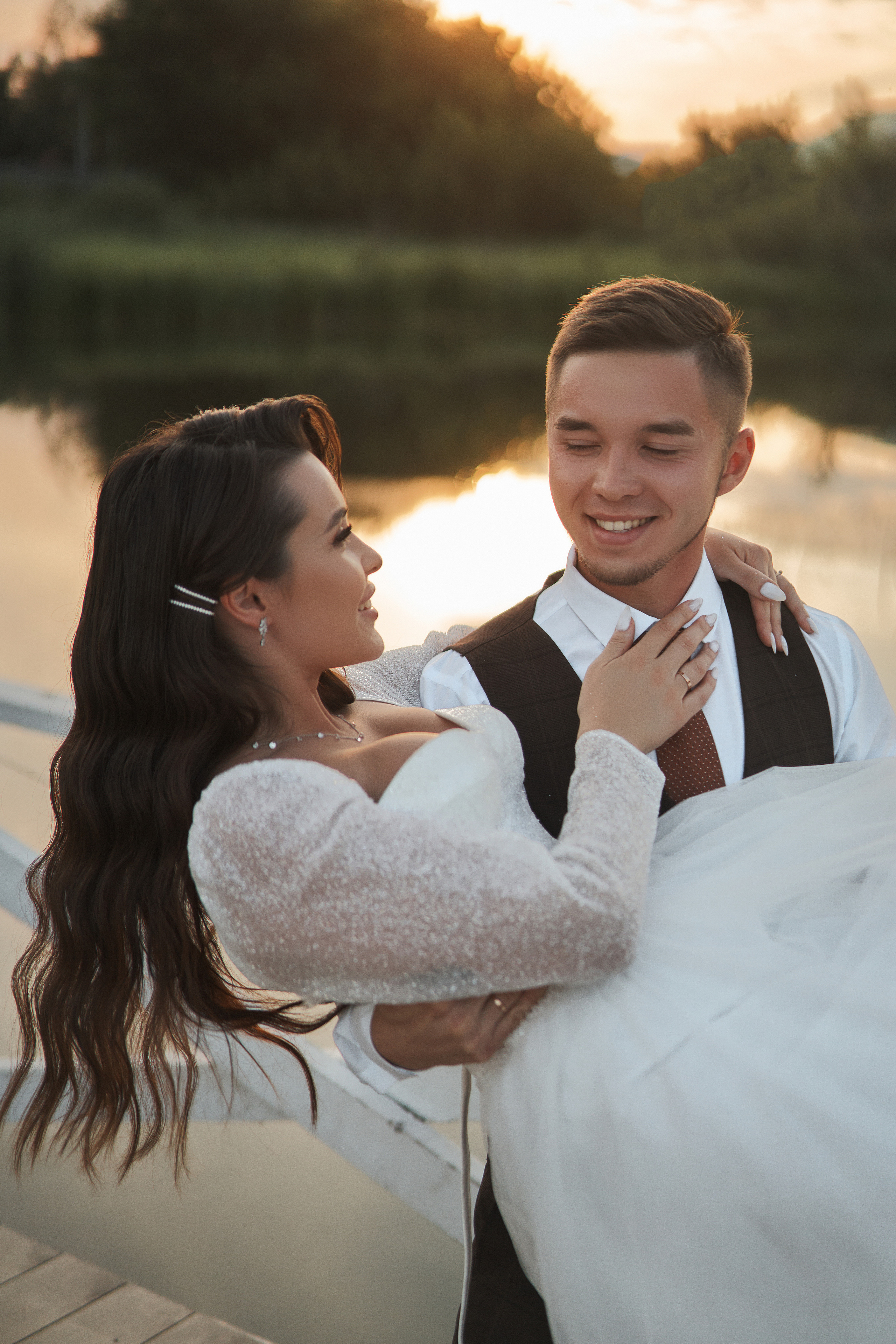 Руслан и Эльвина. Выездная регистрация. Ресторан. Фотограф Уфа Екатерина Пашина