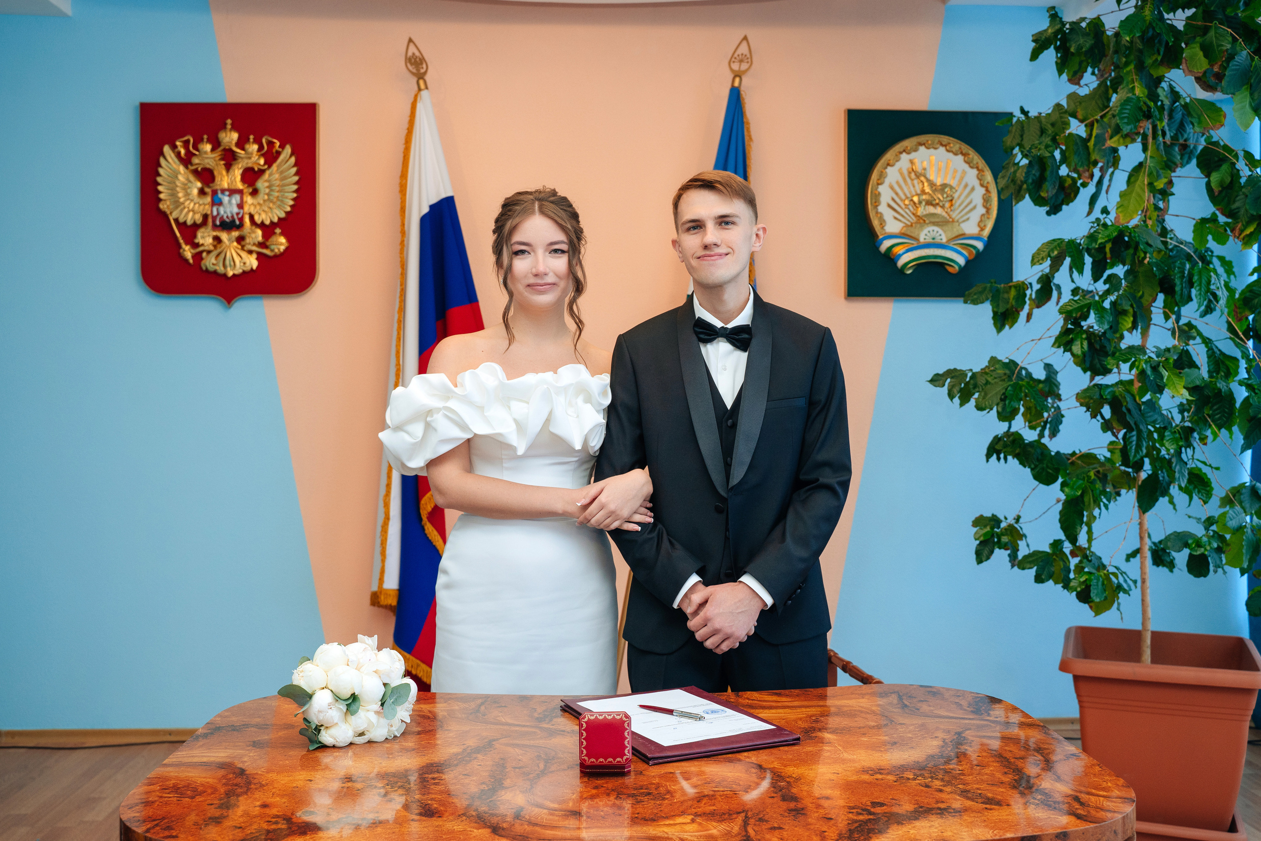 Александр и Полина. ЗАГС, фотосессия. Фотограф Уфа Екатерина Пашина