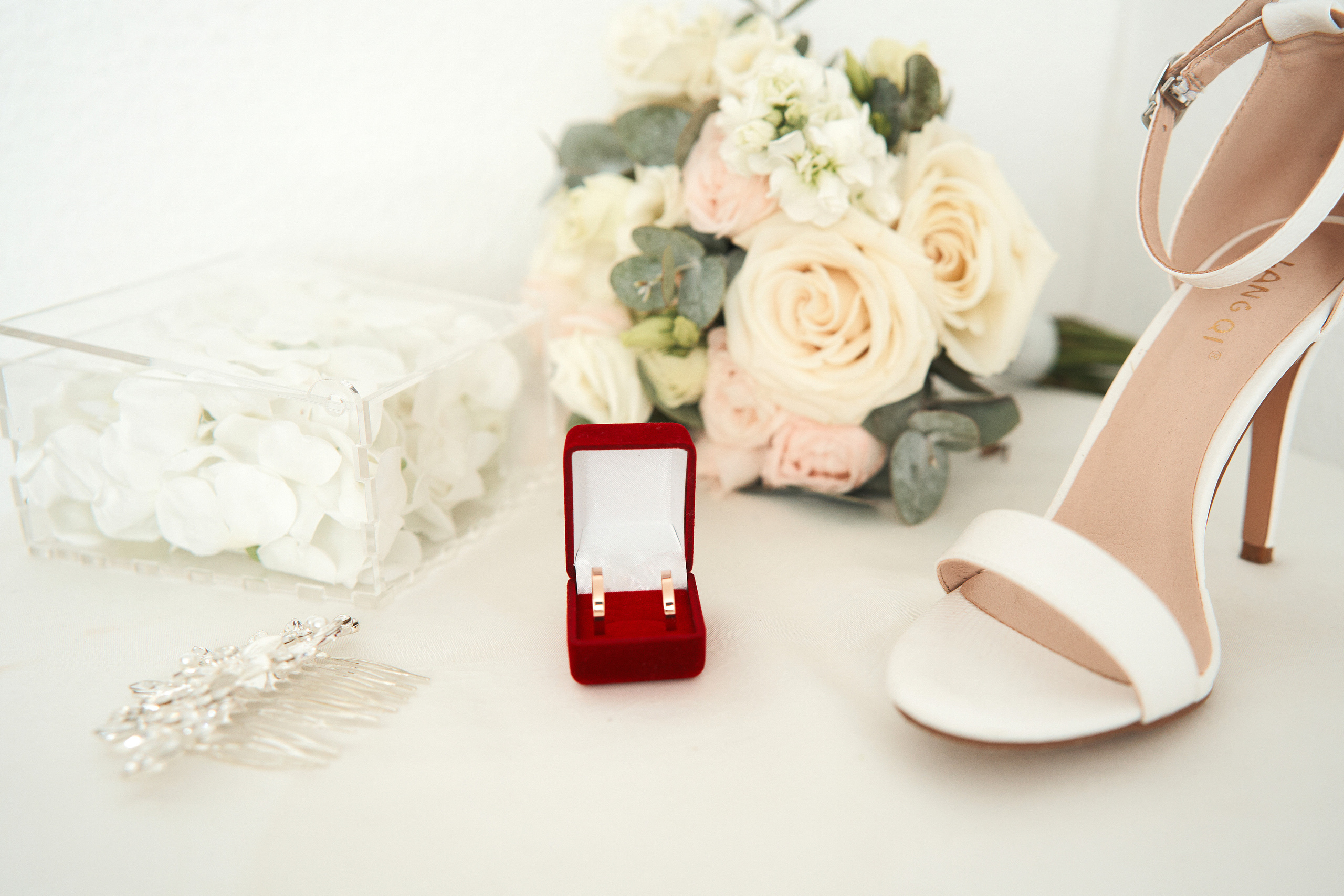 Руслан и Эльвина. Выездная регистрация. Ресторан. Фотограф Уфа Екатерина Пашина