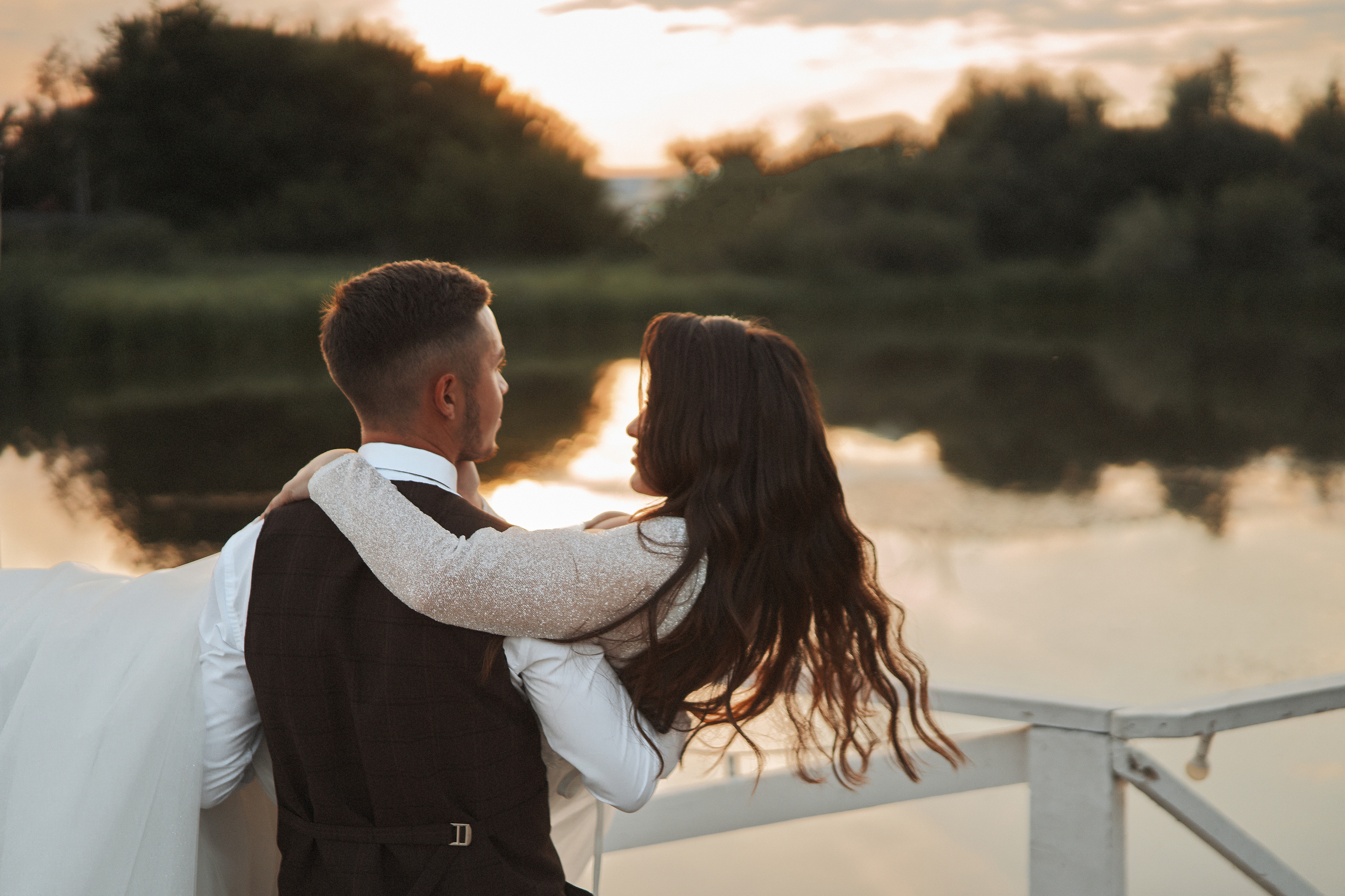 Руслан и Эльвина. Выездная регистрация. Ресторан. Фотограф Уфа Екатерина Пашина