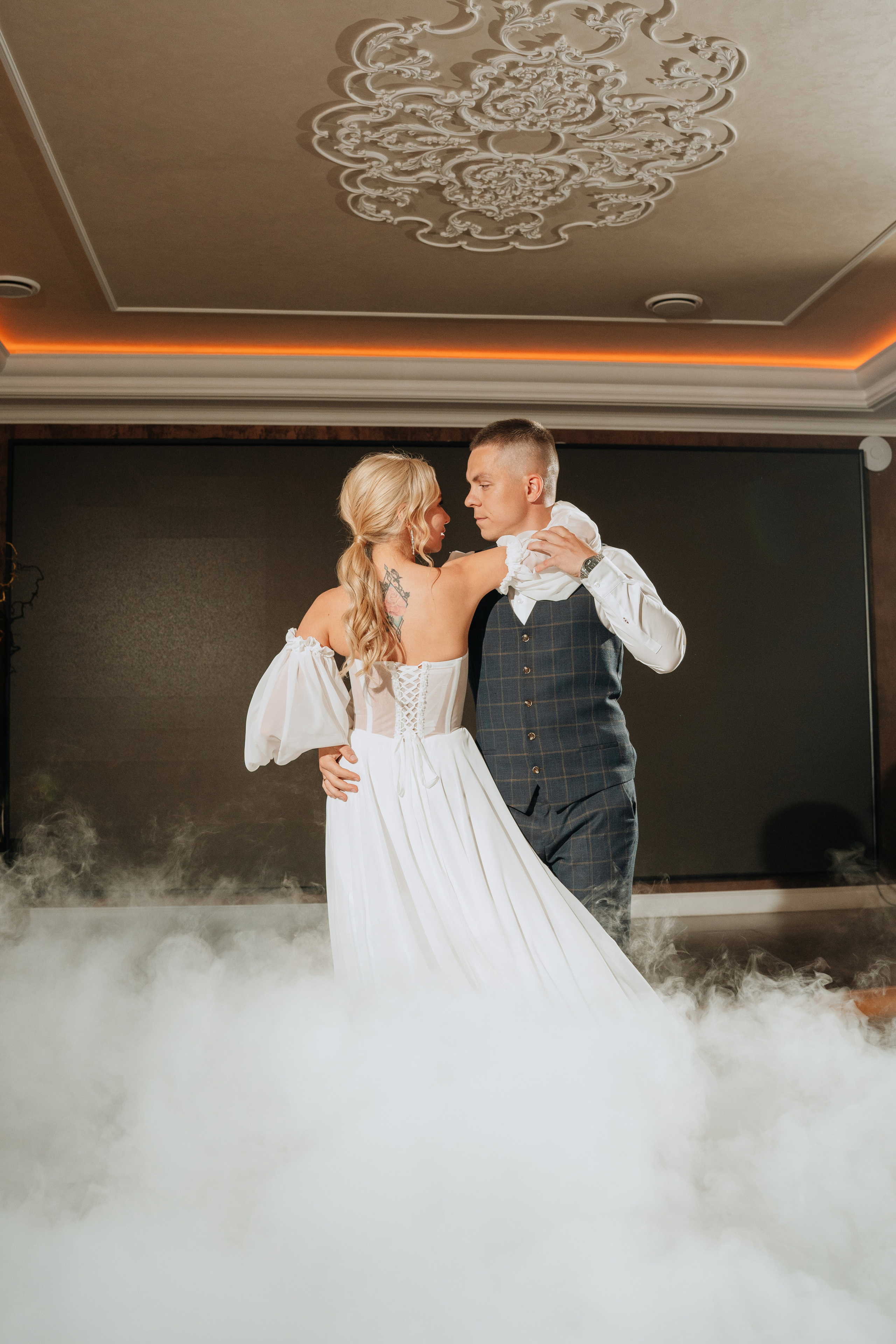 Дмитрий и Алёна. Ресторан. Фотограф Уфа Екатерина Пашина