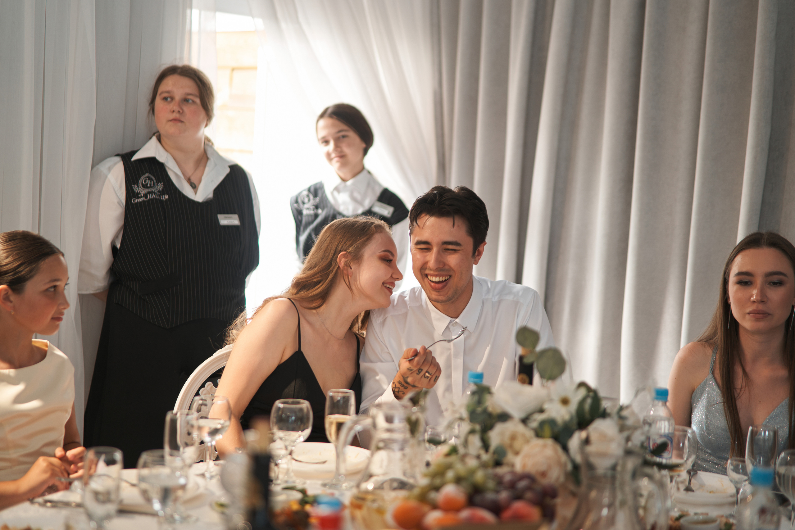 Руслан и Эльвина. Выездная регистрация. Ресторан. Фотограф Уфа Екатерина Пашина