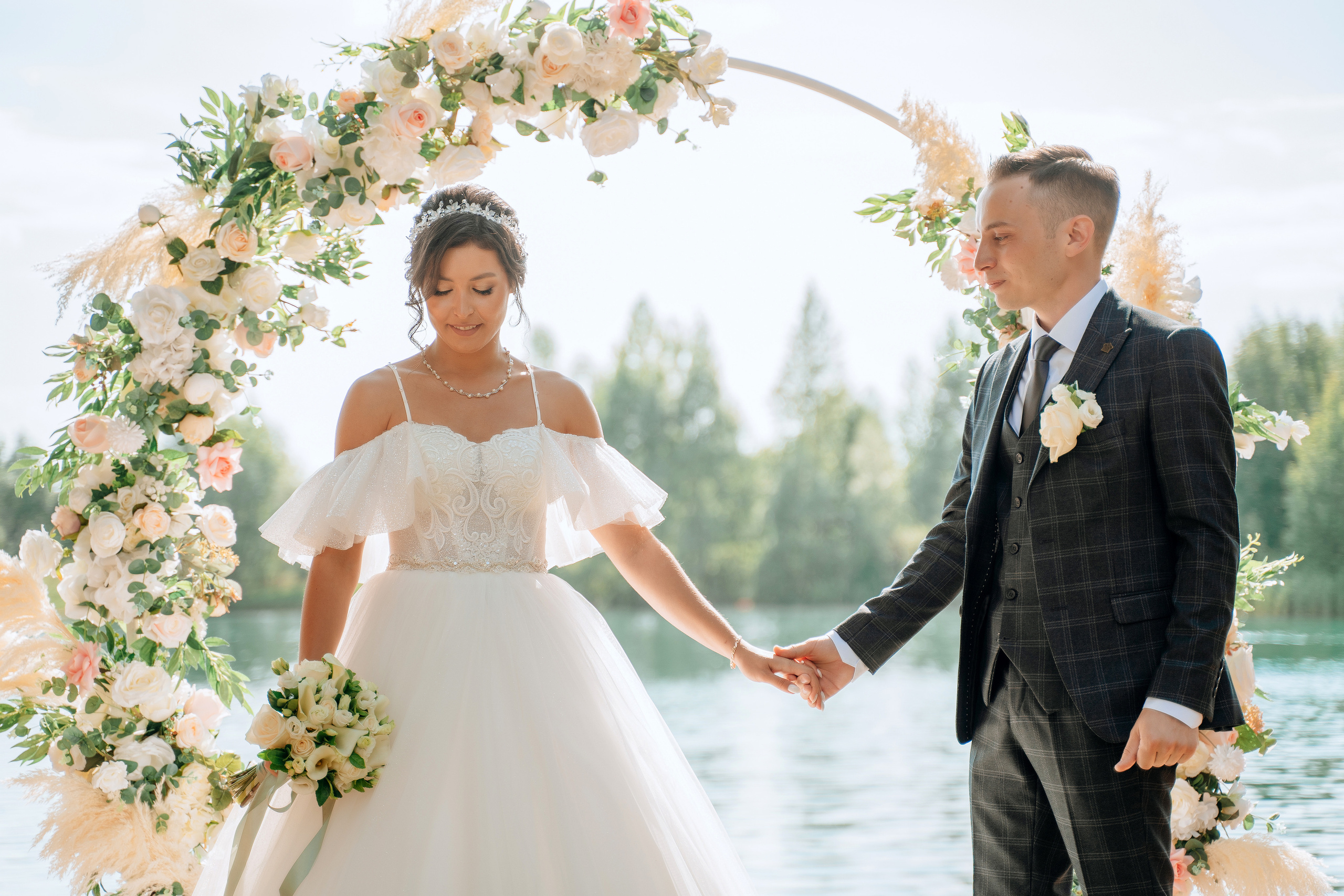 Владимир и Алина. Выездная регистрация. Ресторан. Фотограф Уфа Екатерина Пашина