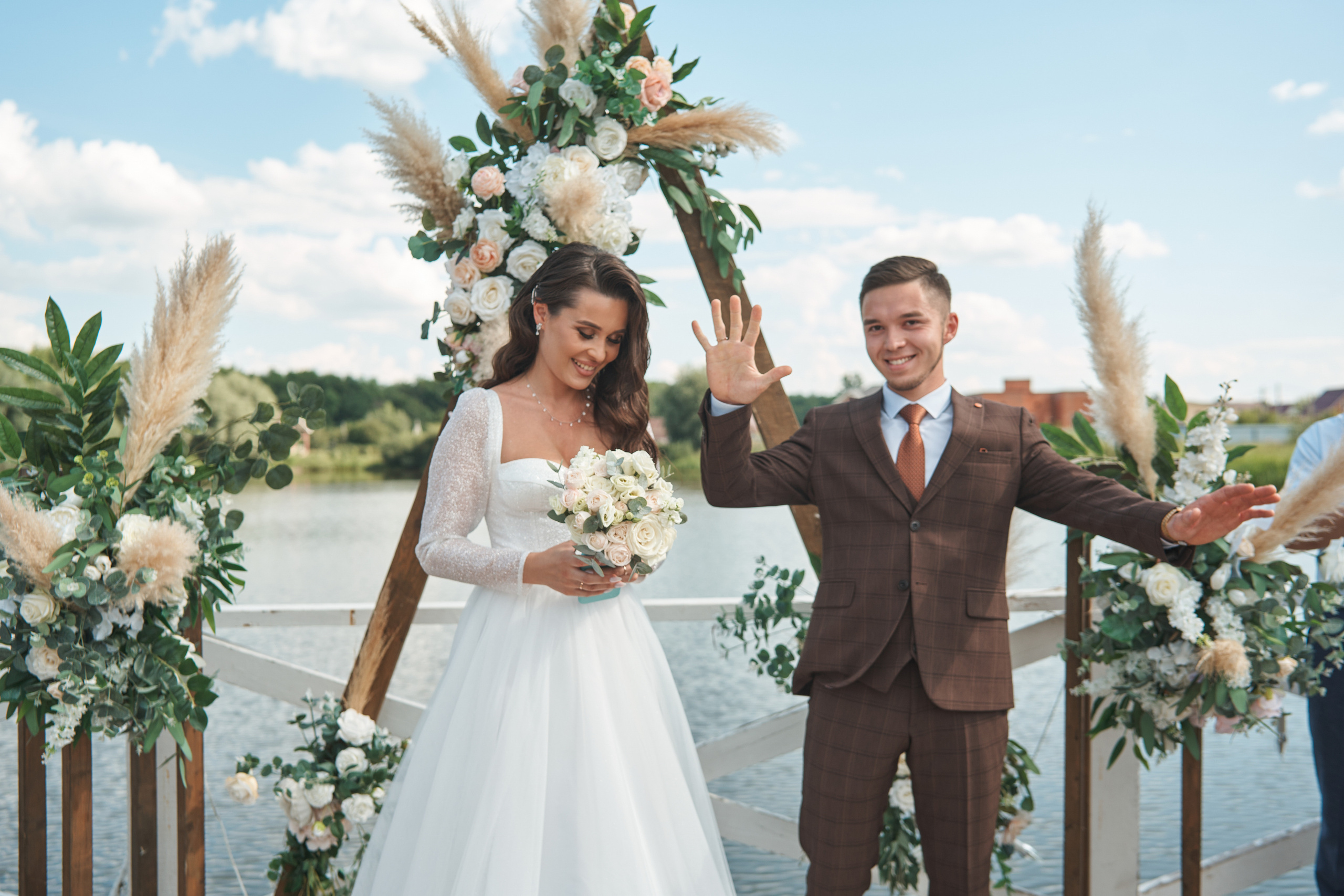 Руслан и Эльвина. Выездная регистрация. Ресторан. Фотограф Уфа Екатерина Пашина